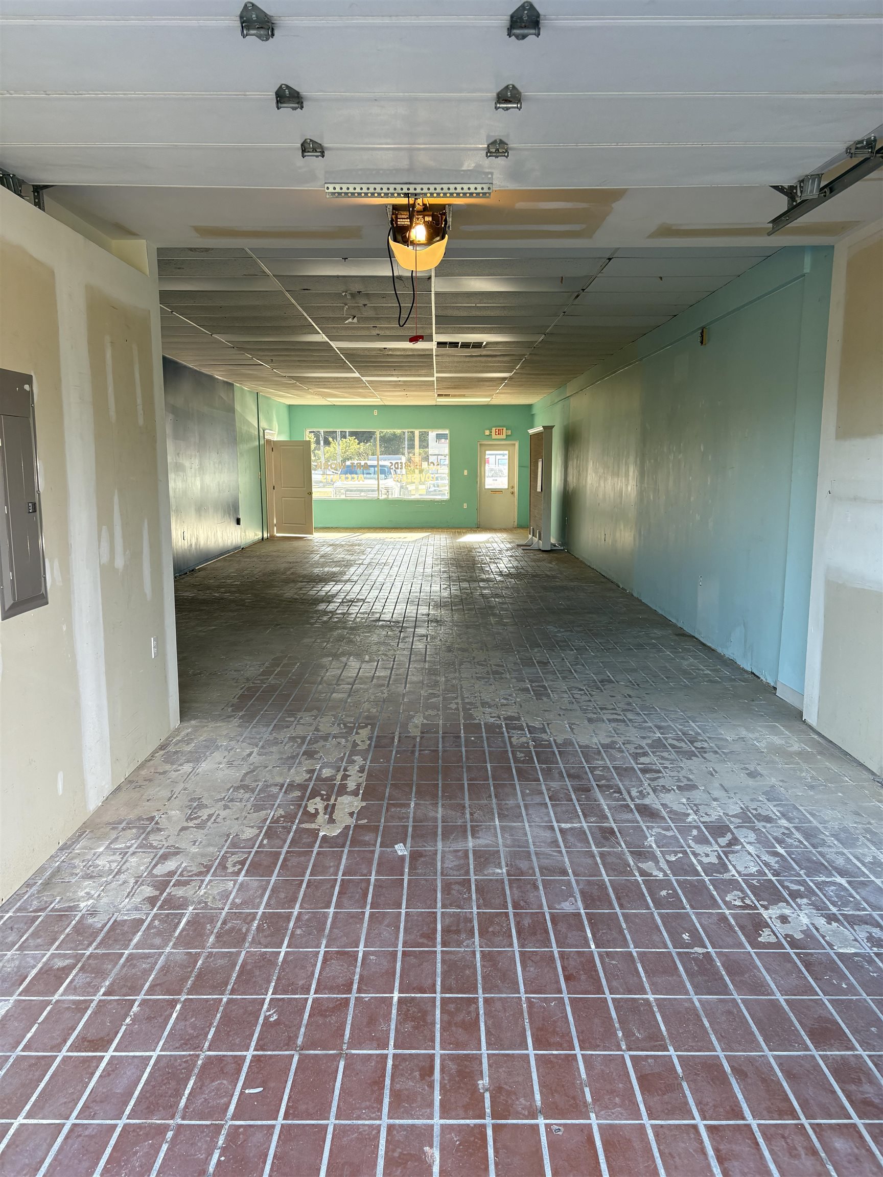 556 SeaIsle Boulevard - Picture 8