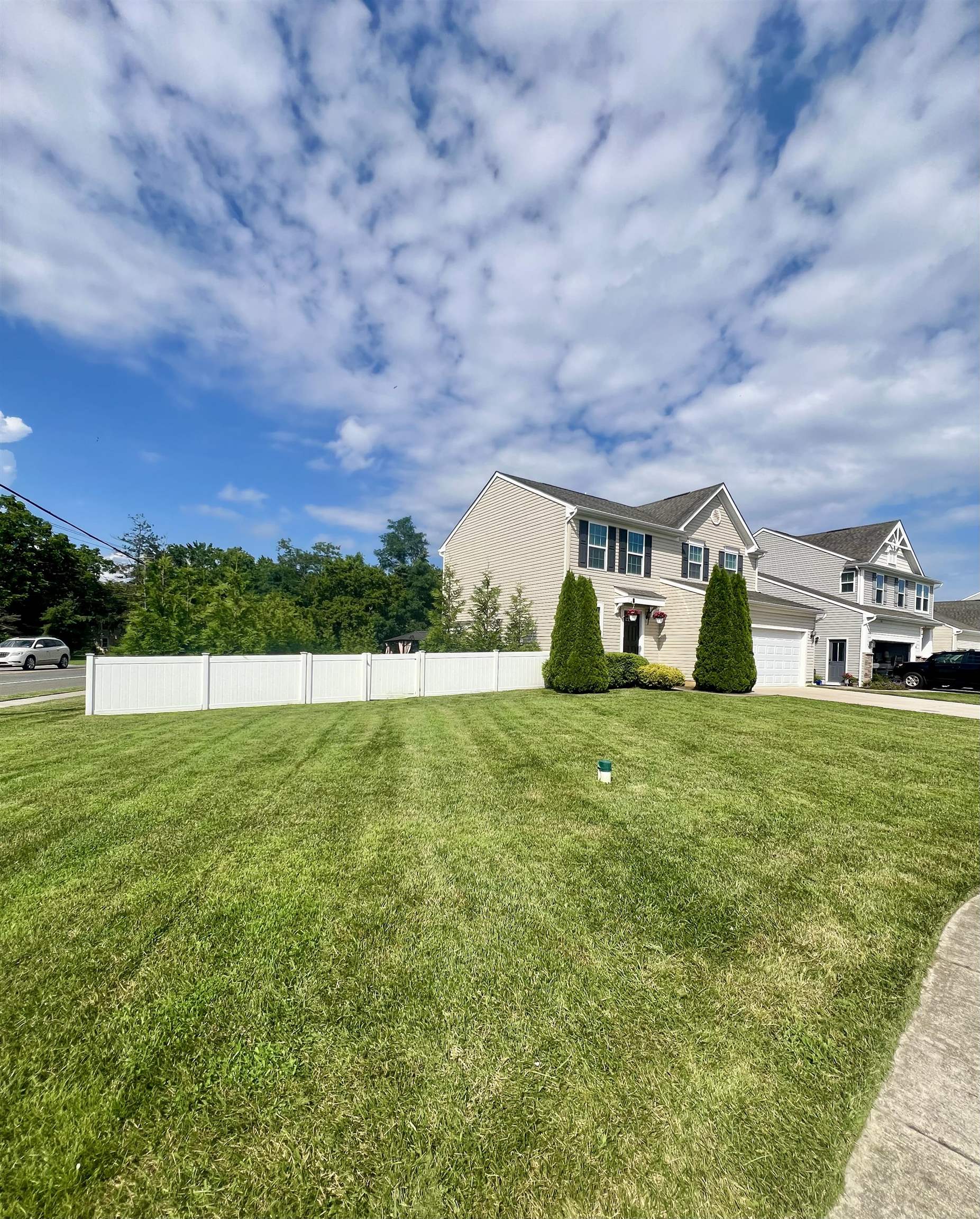 2 Sand Dollar Drive - Picture 1