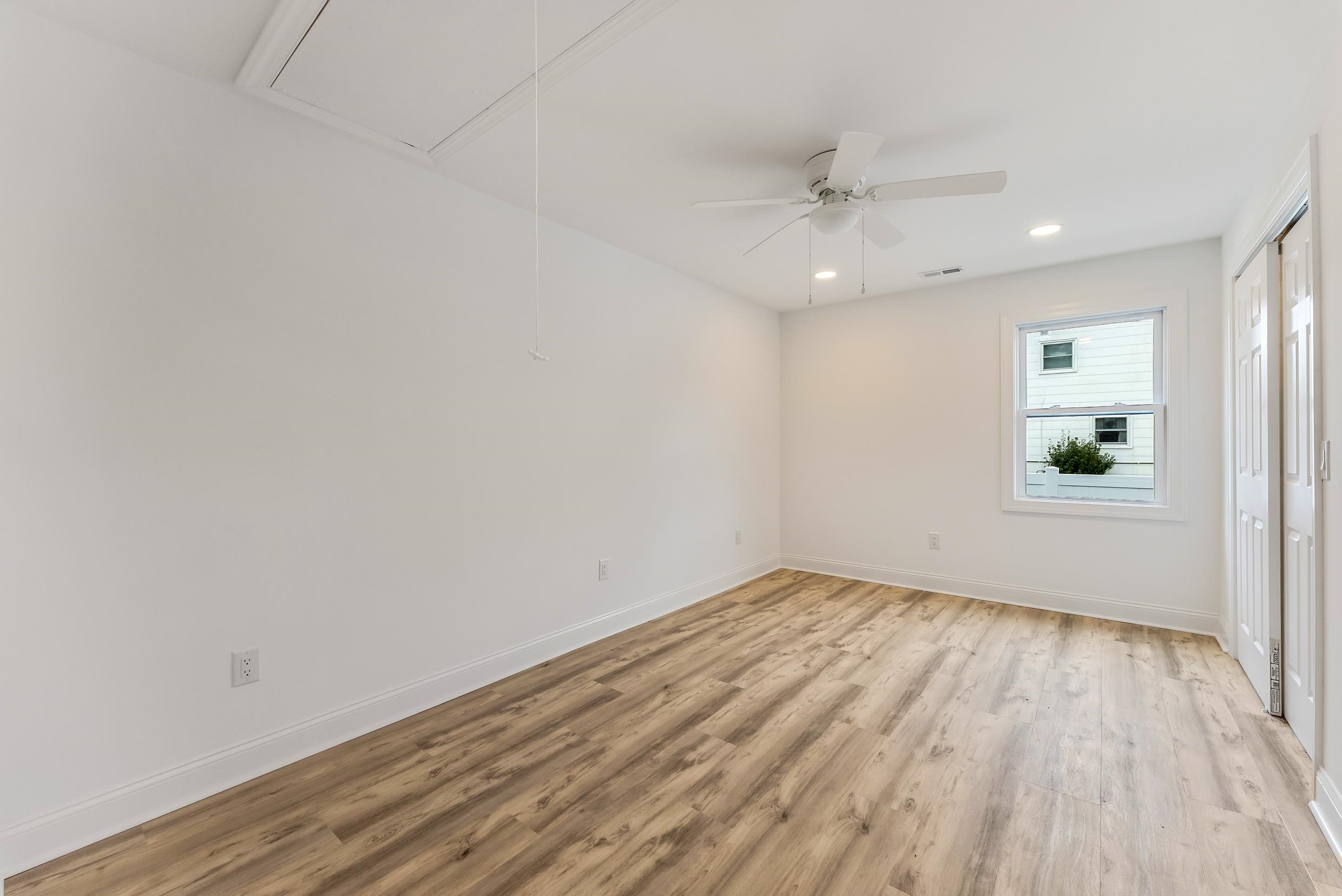 138 Sunset Drive - Picture 12