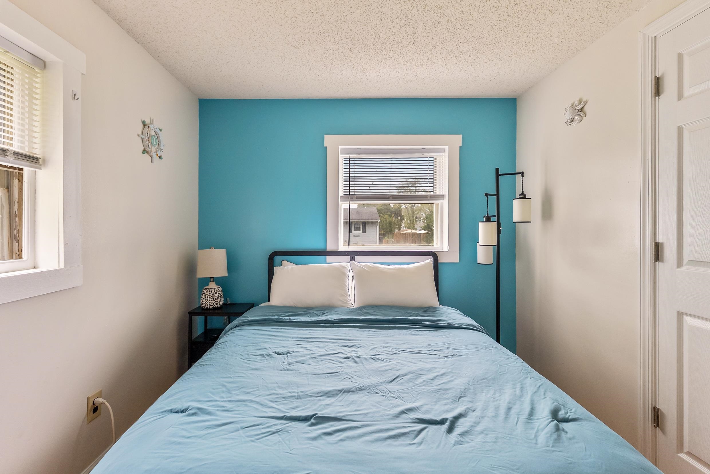 213 Langs Avenue - Picture 13