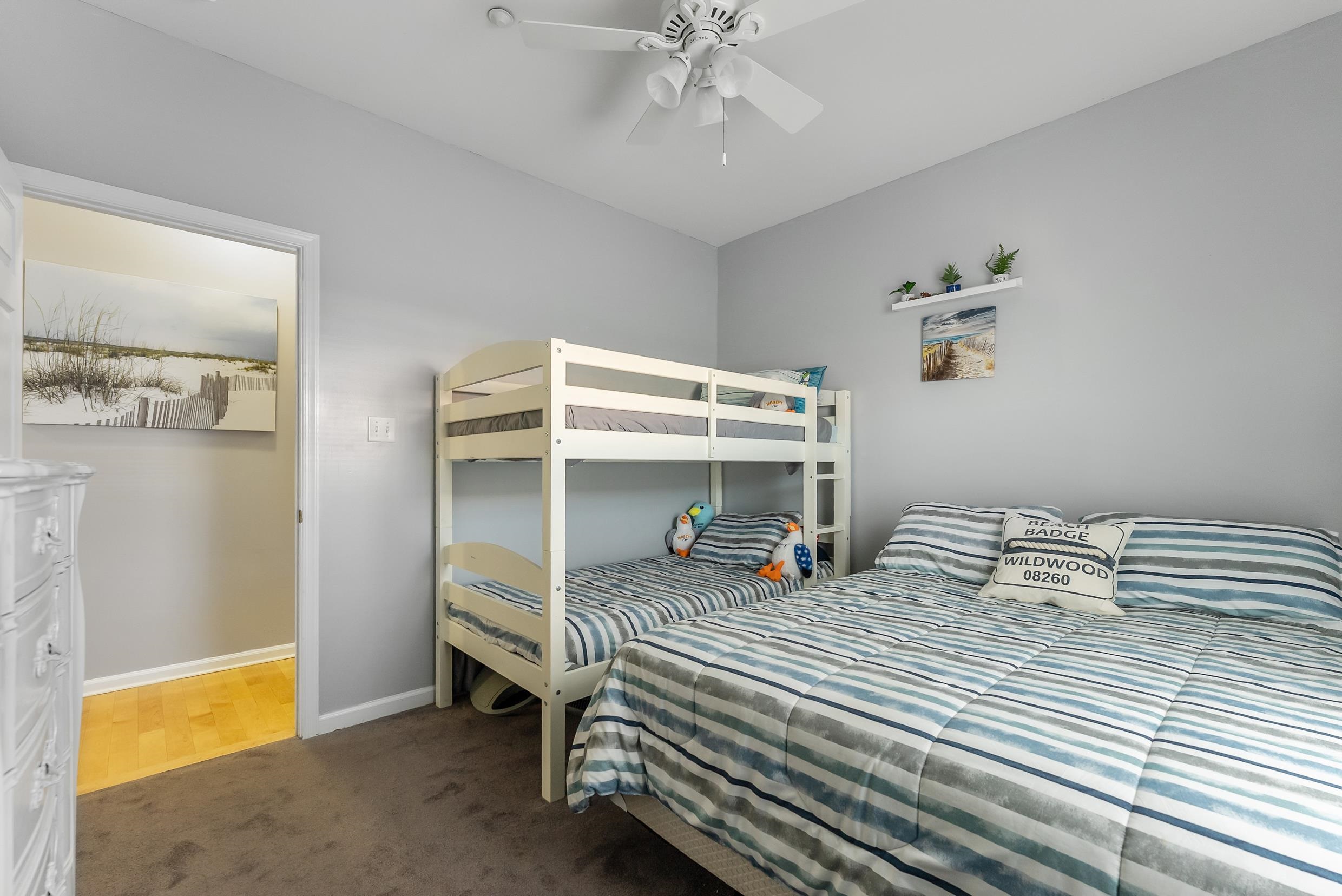 201 E Pine Avenue - Picture 28