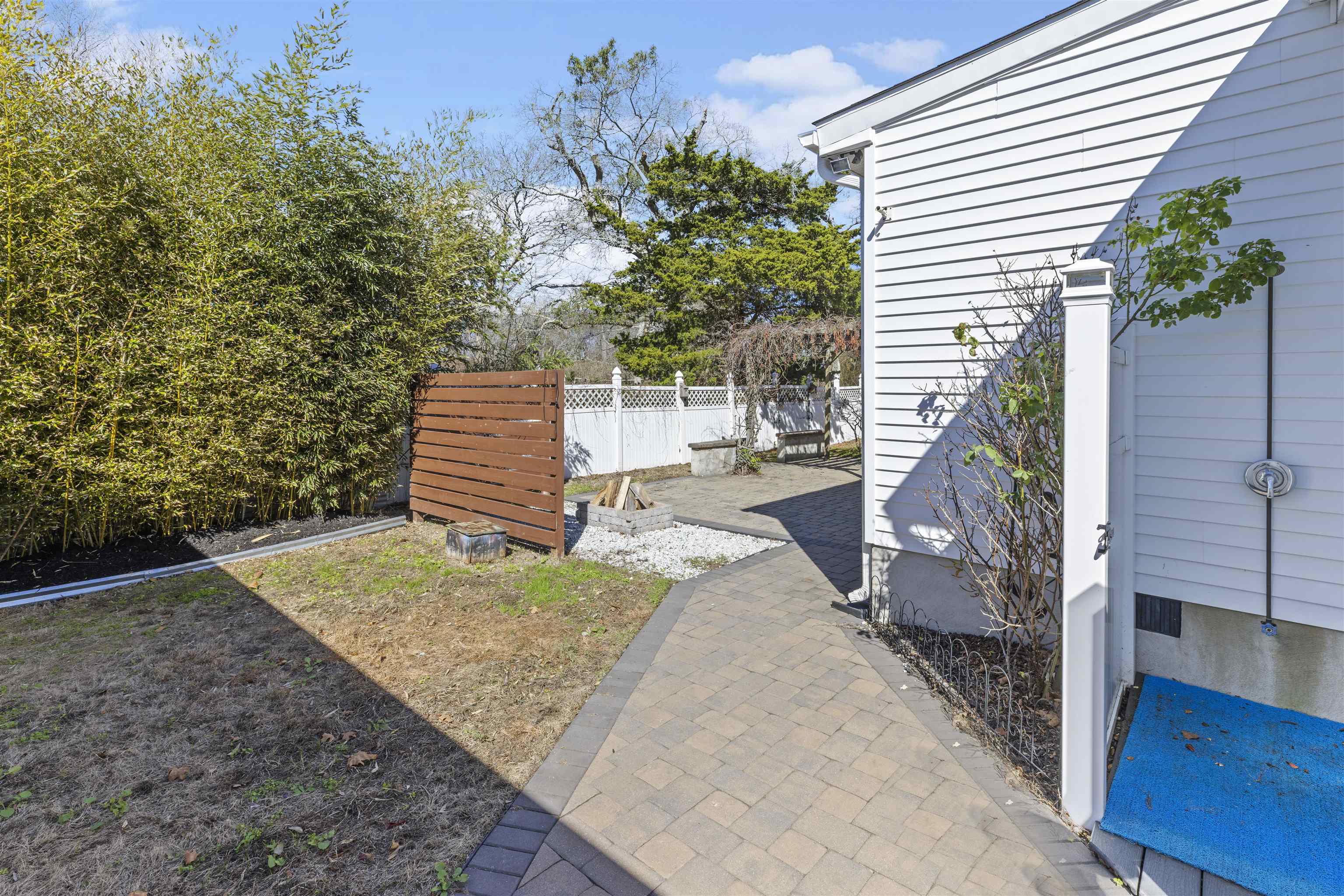 19 S 5th Street - Picture 2