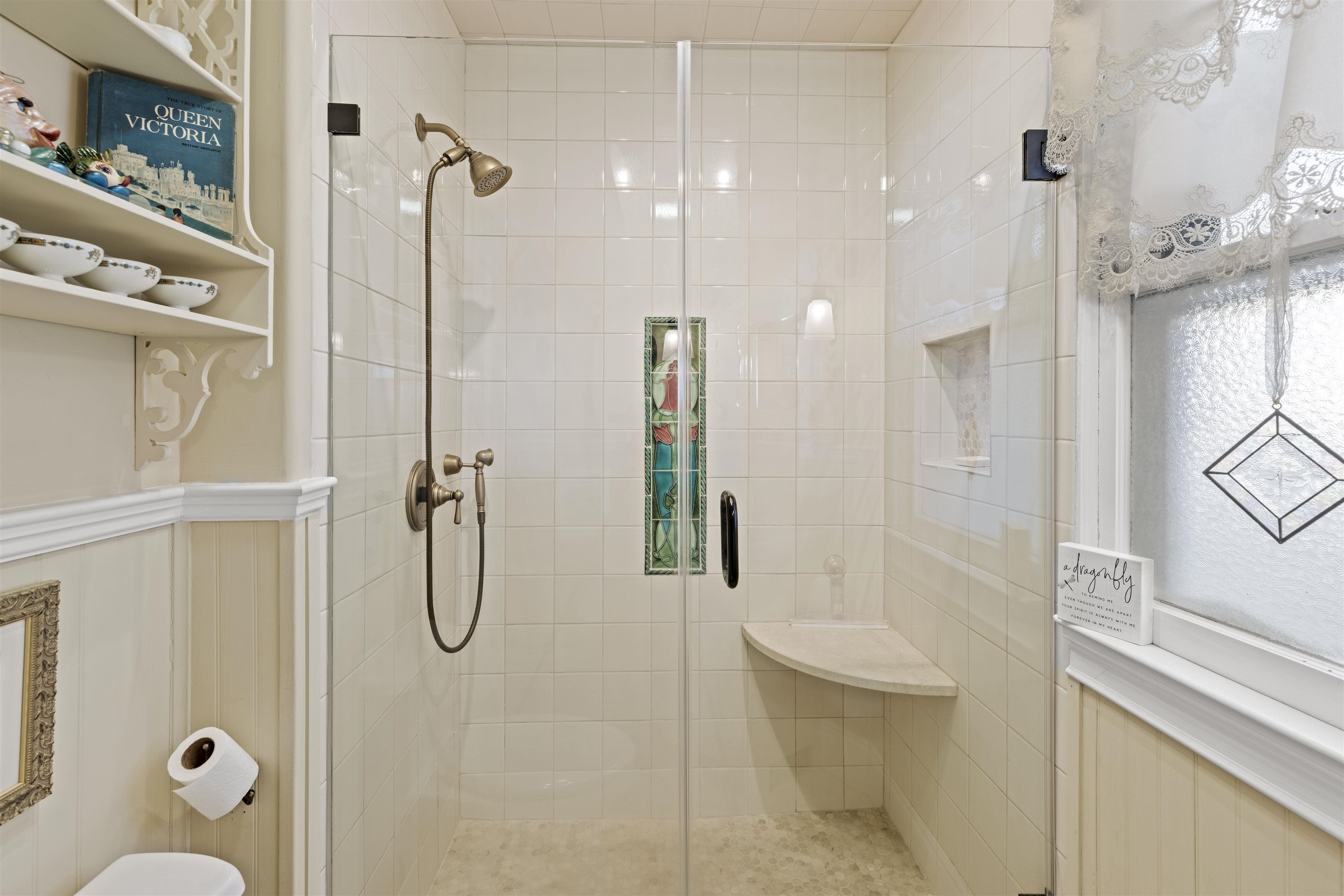 819 Beach Avenue - Picture 12