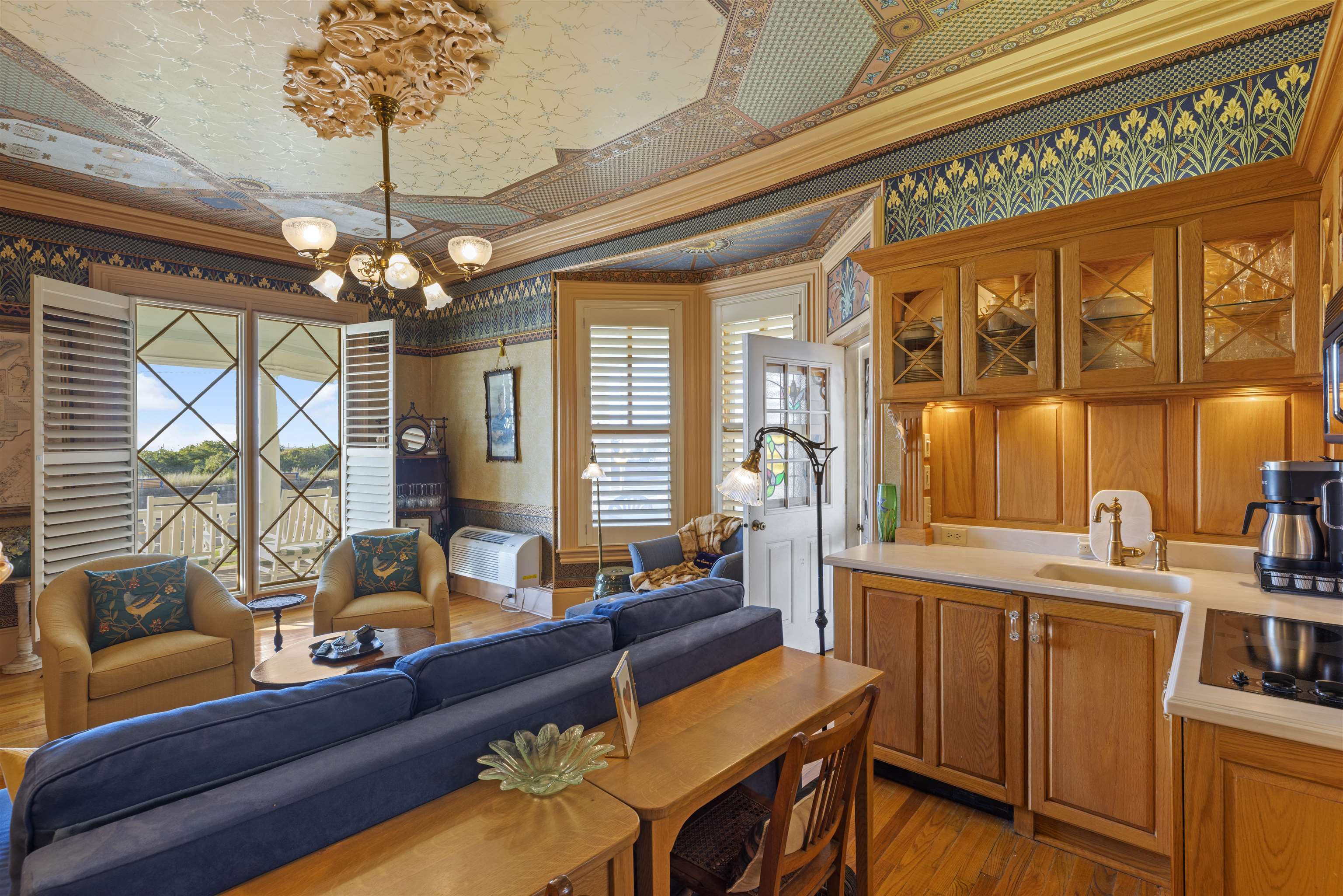 819 Beach Avenue - Picture 6