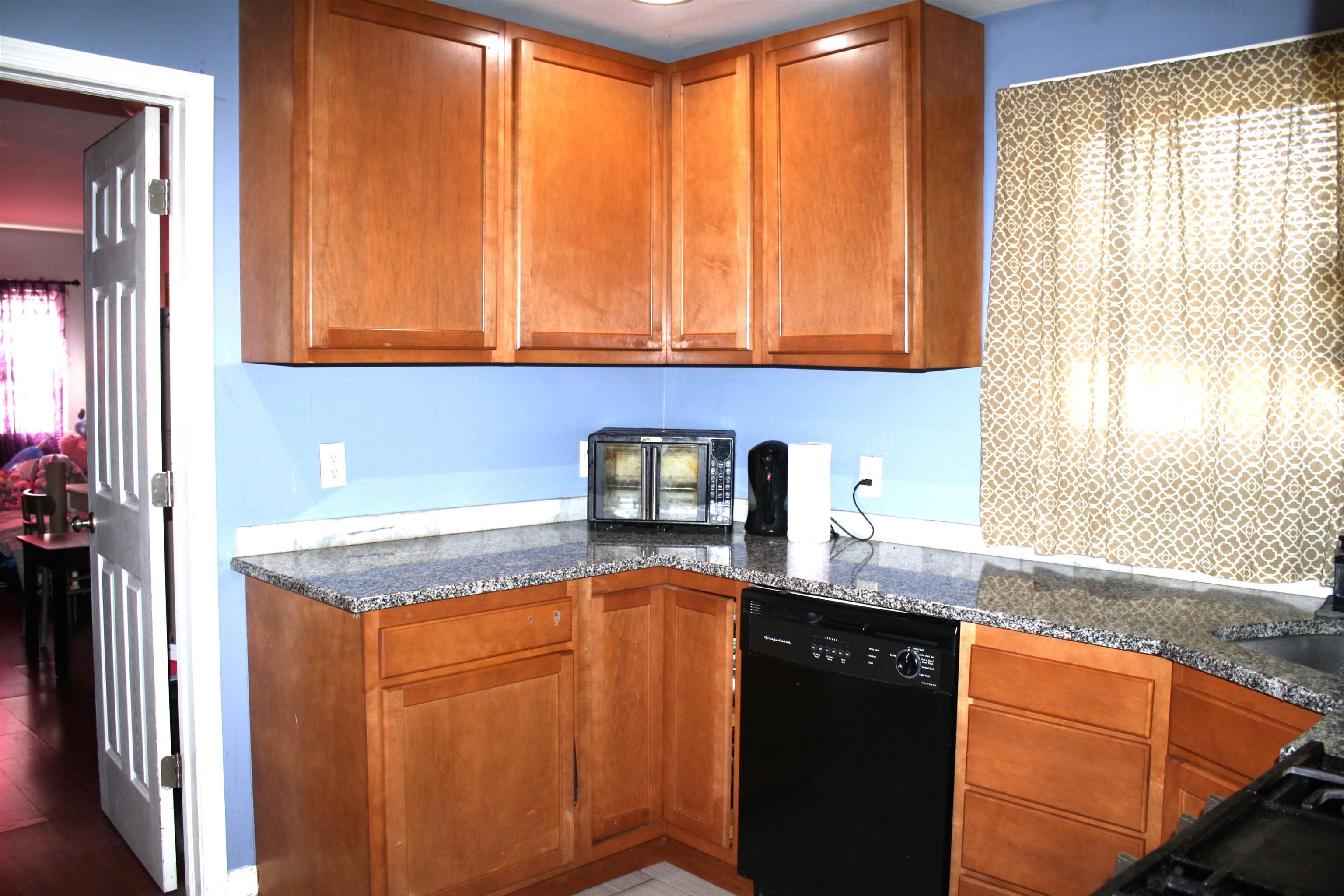 27 New York Avenue - Picture 7