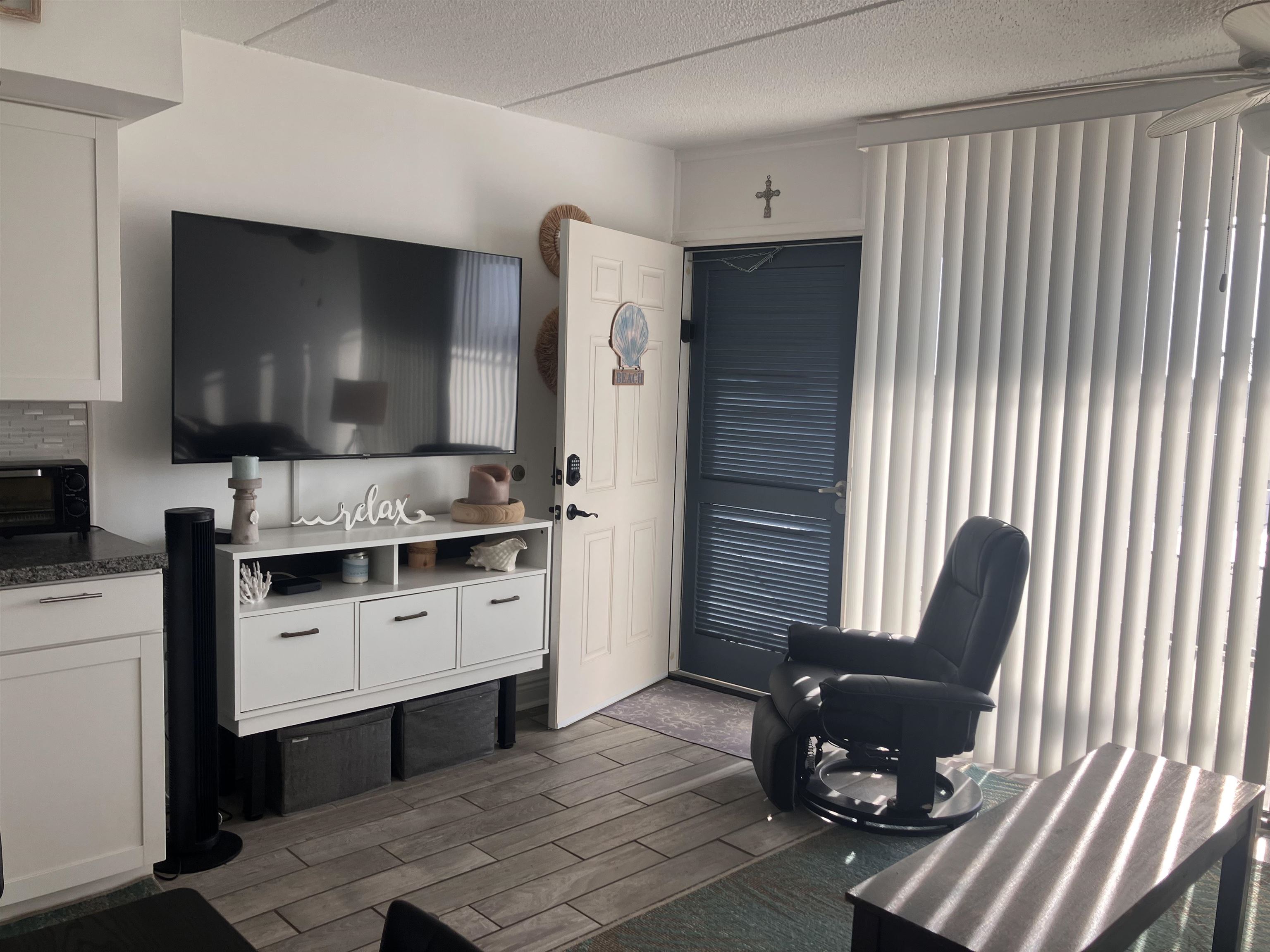 510 E 14th Avenue - Picture 6