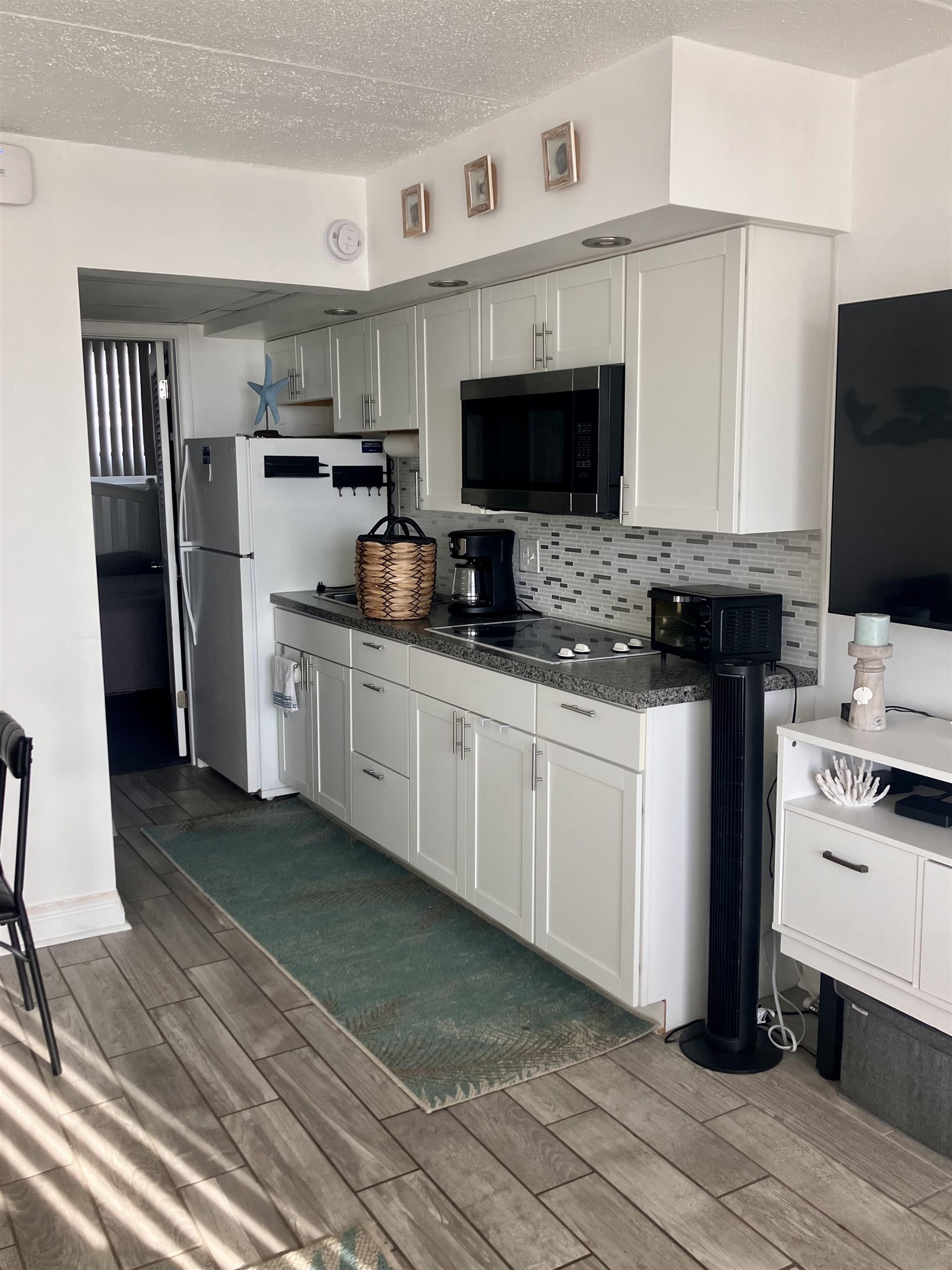 510 E 14th Avenue - Picture 7