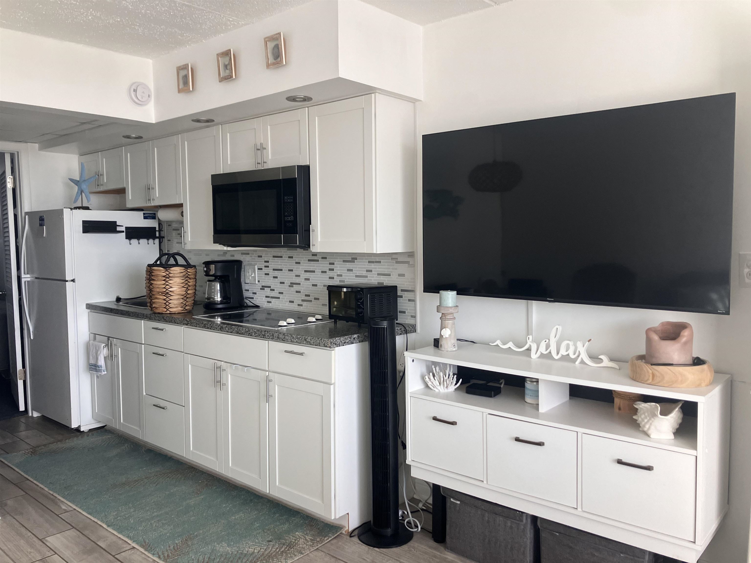 510 E 14th Avenue - Picture 8