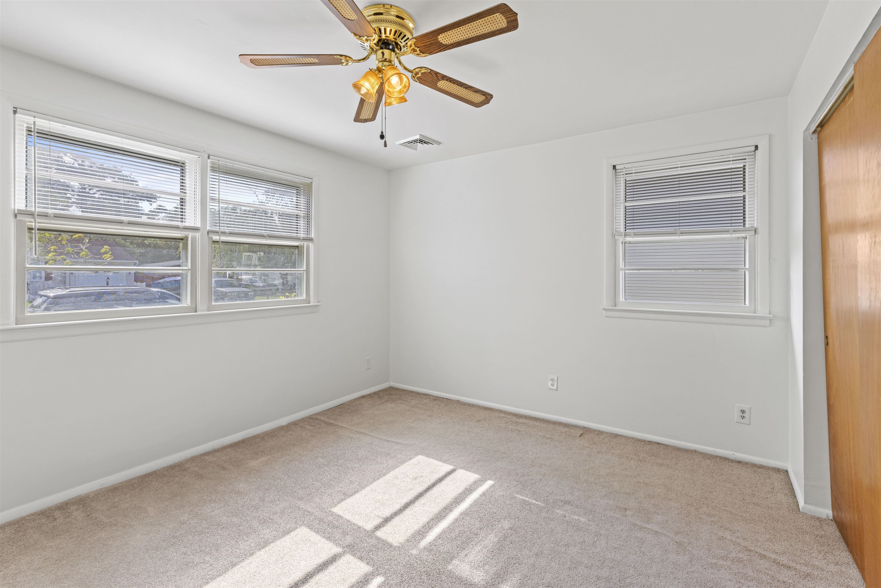 105 Pontaxit Avenue - Picture 10