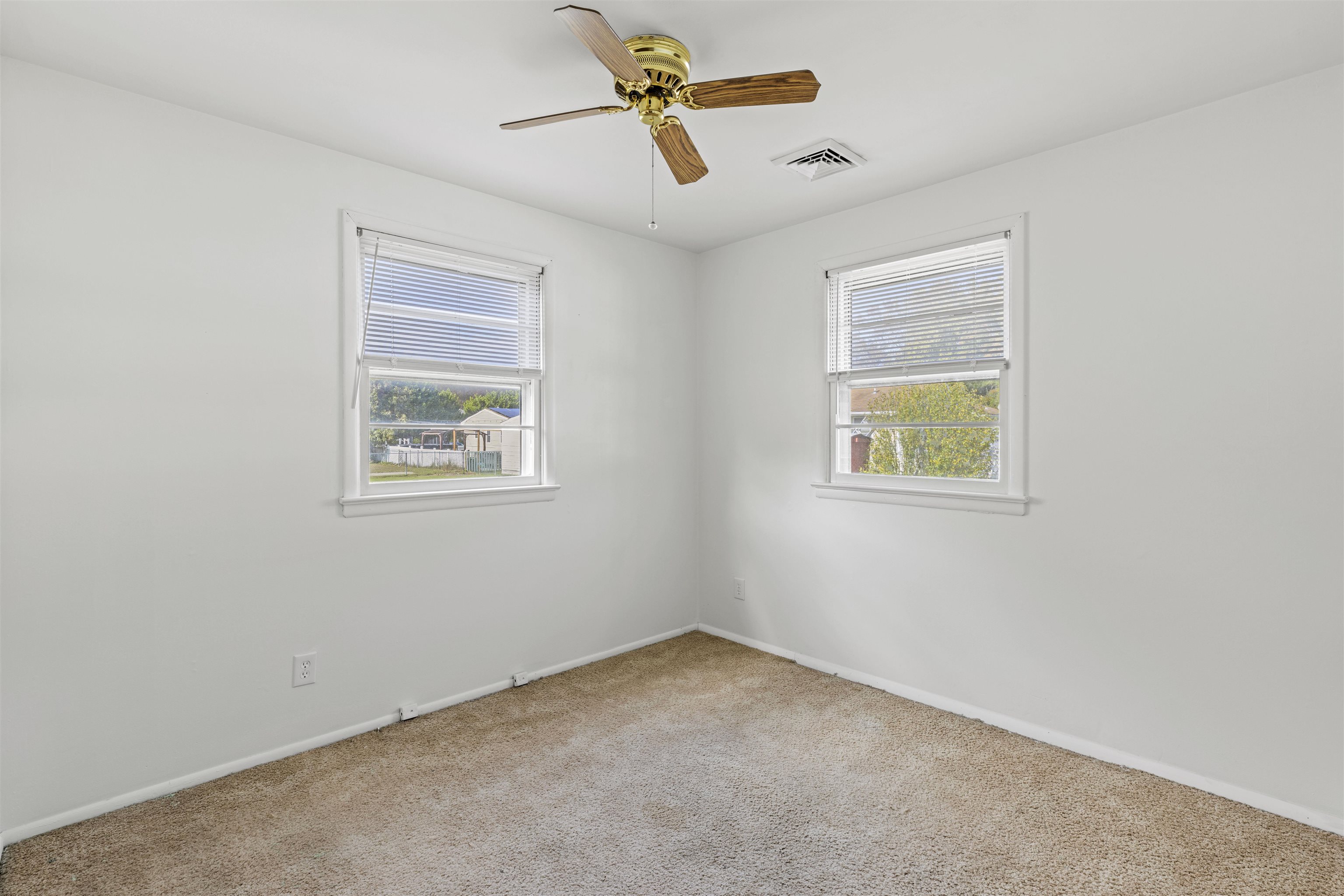 105 Pontaxit Avenue - Picture 14