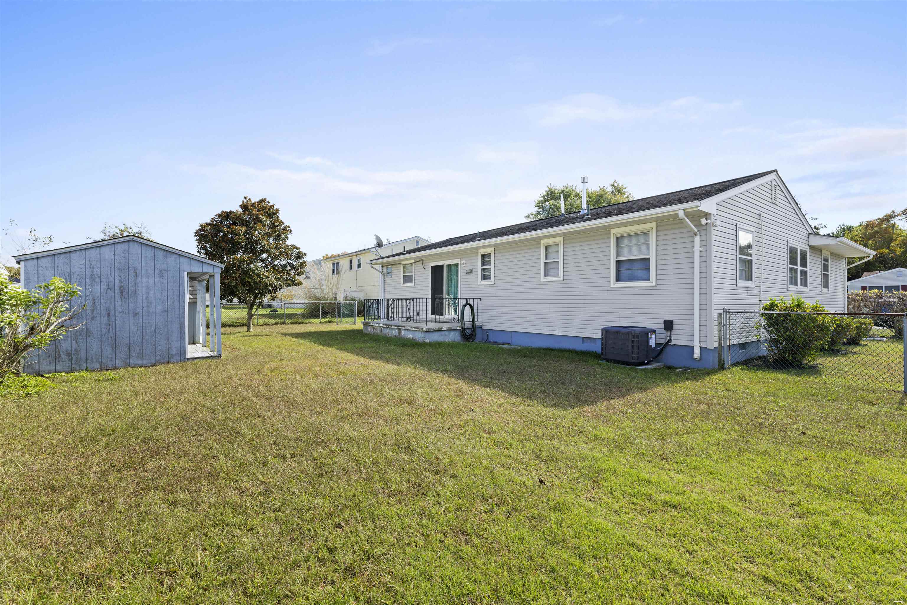 105 Pontaxit Avenue - Picture 27