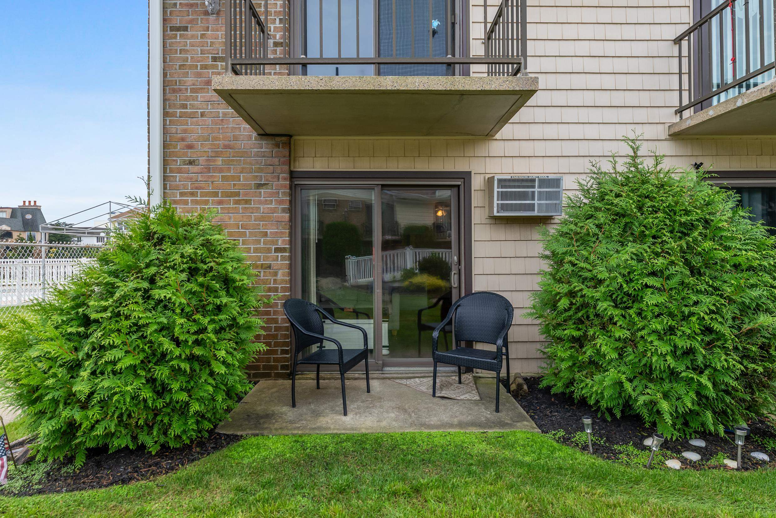 725 Allen Drive - Picture 11