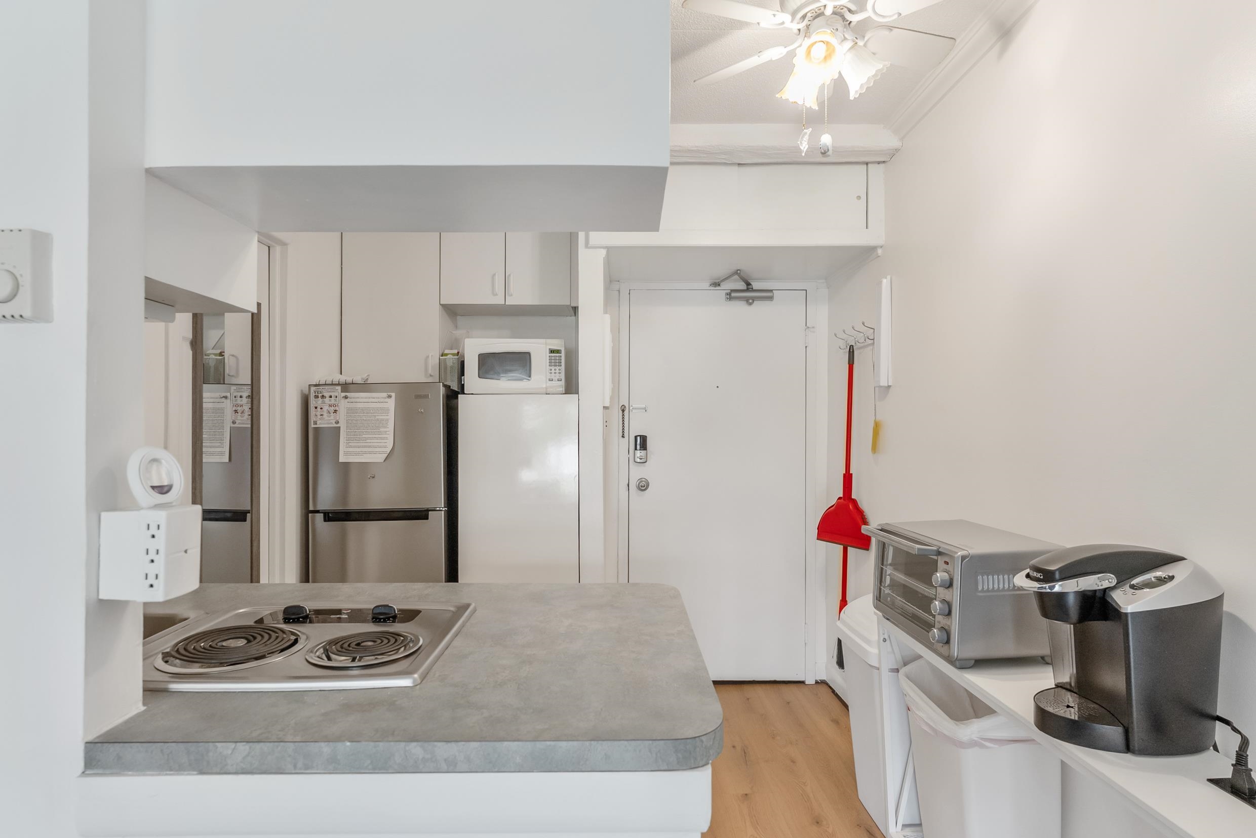 725 Allen Drive - Picture 4