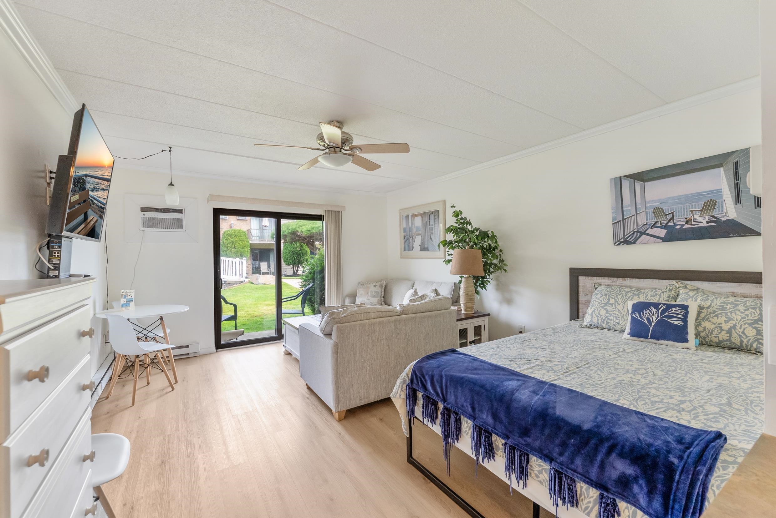 725 Allen Drive - Picture 5