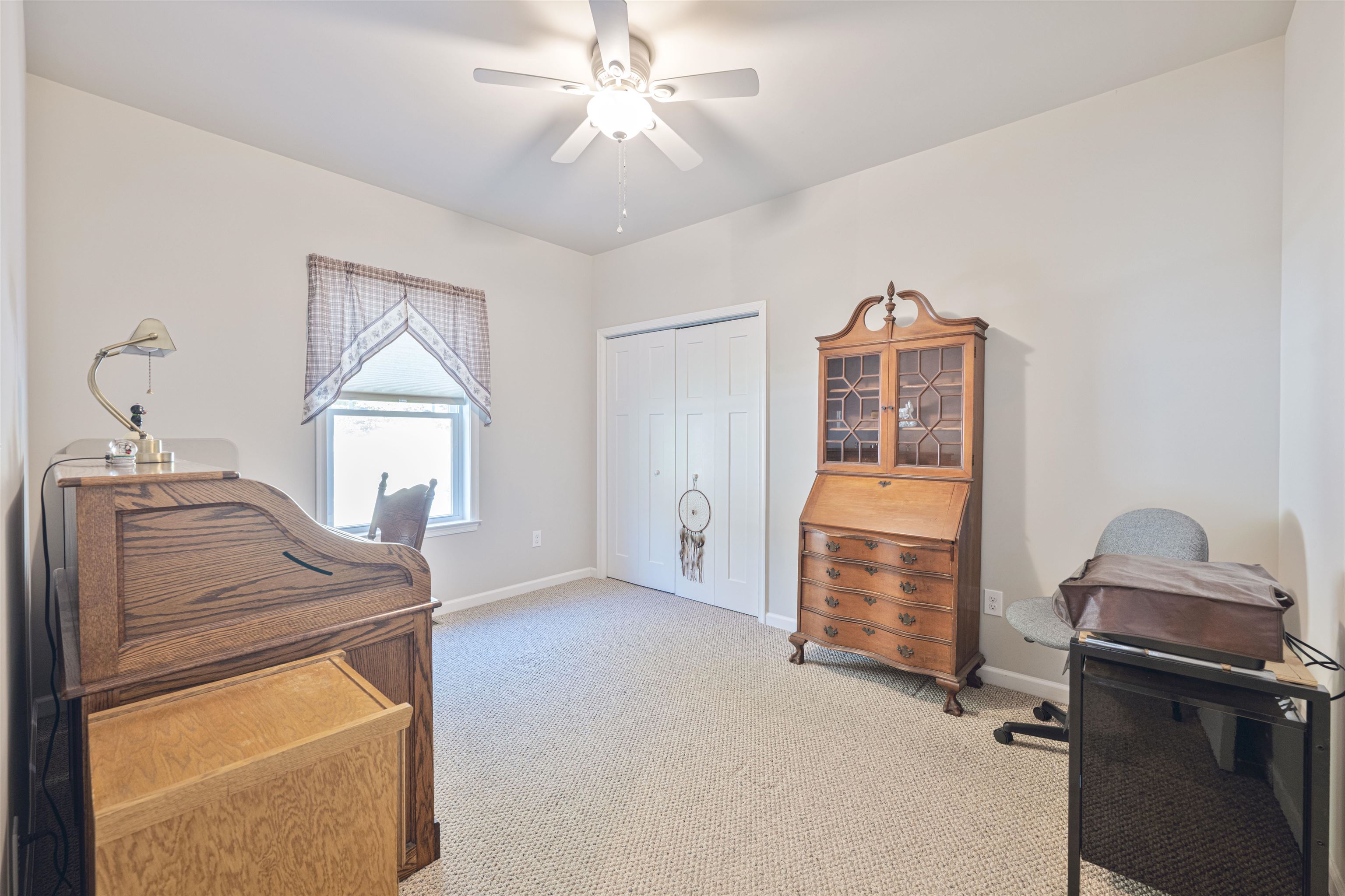 10 Canterbury Way - Picture 28