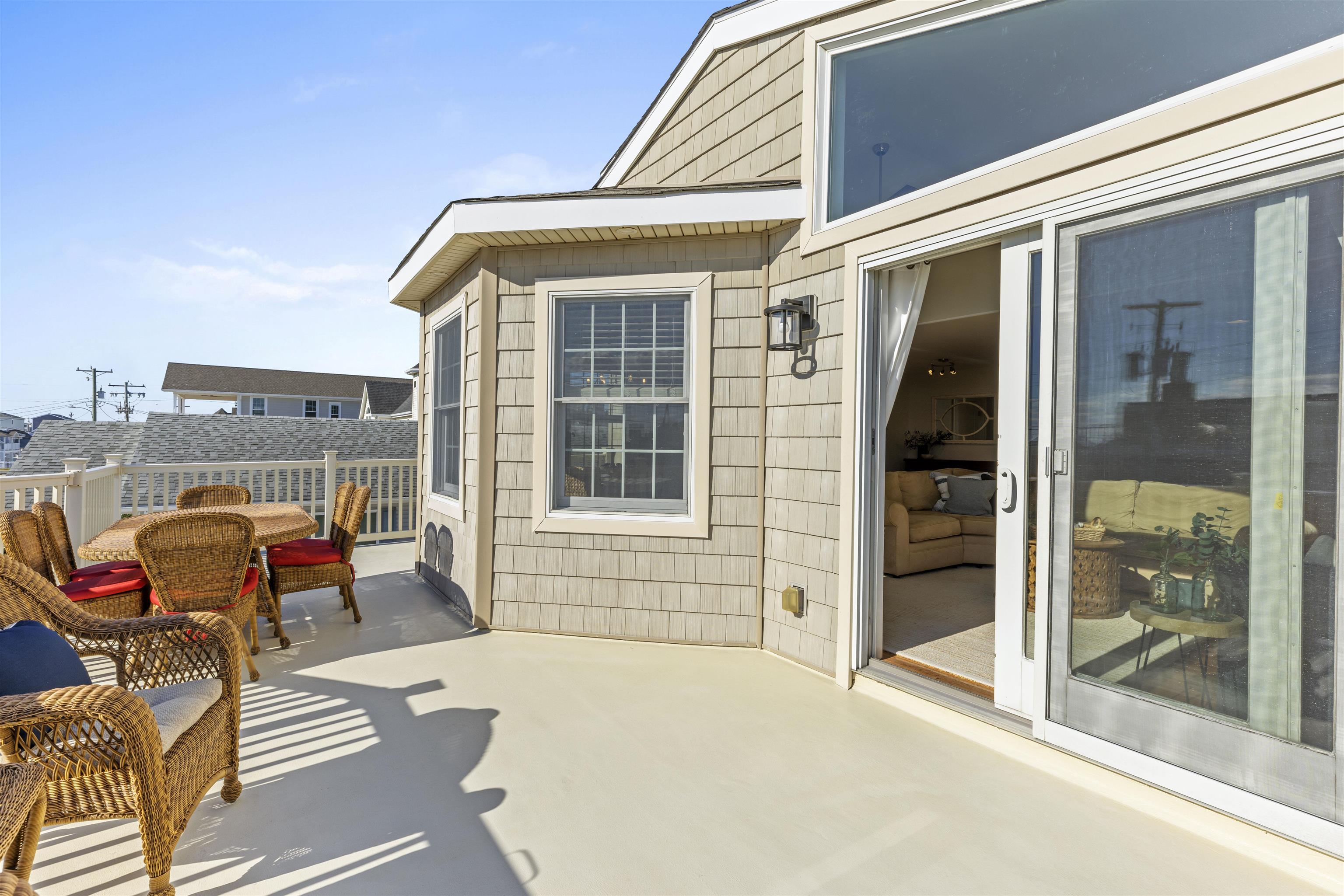 119 E 9th Avenue - Picture 16