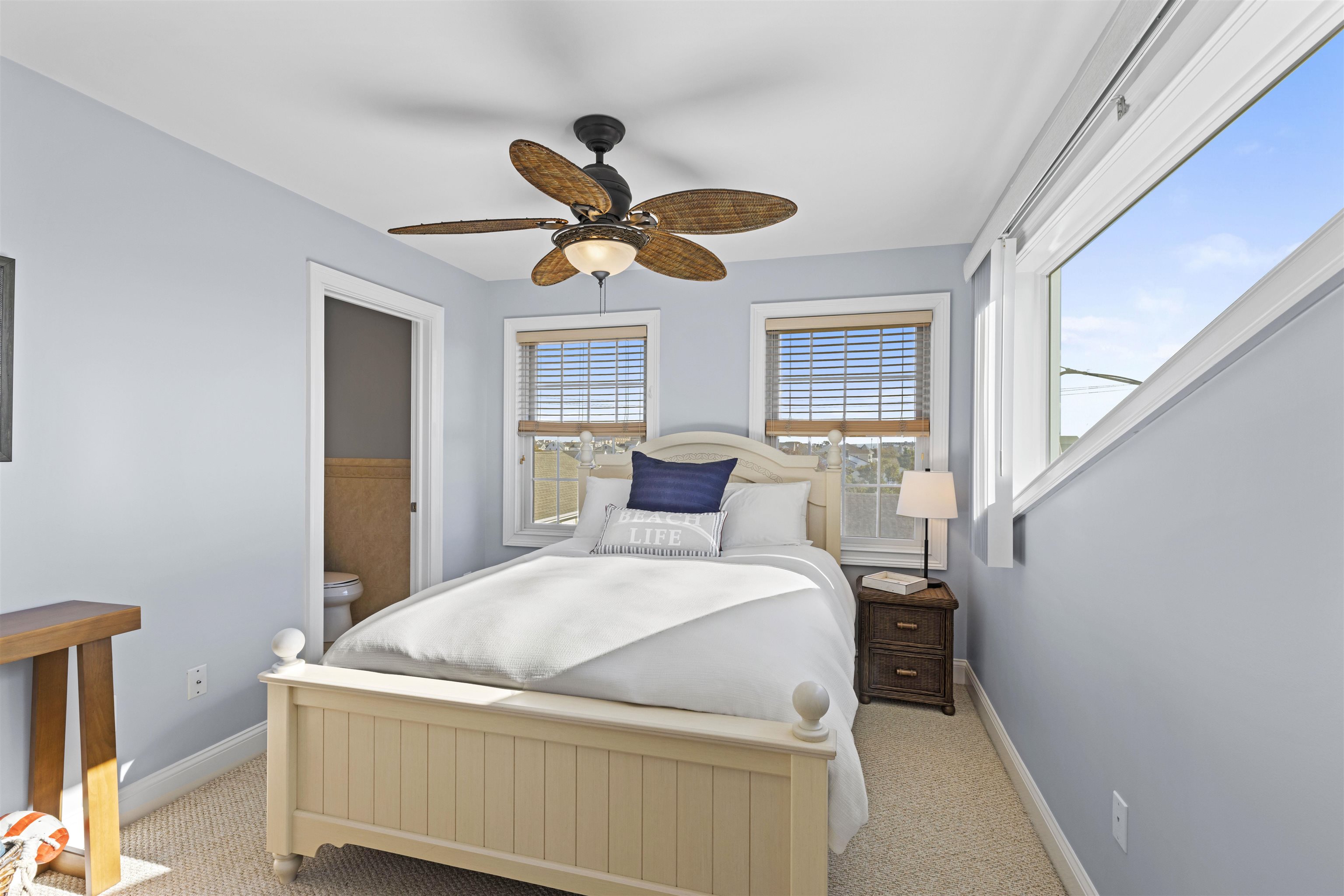 119 E 9th Avenue - Picture 35