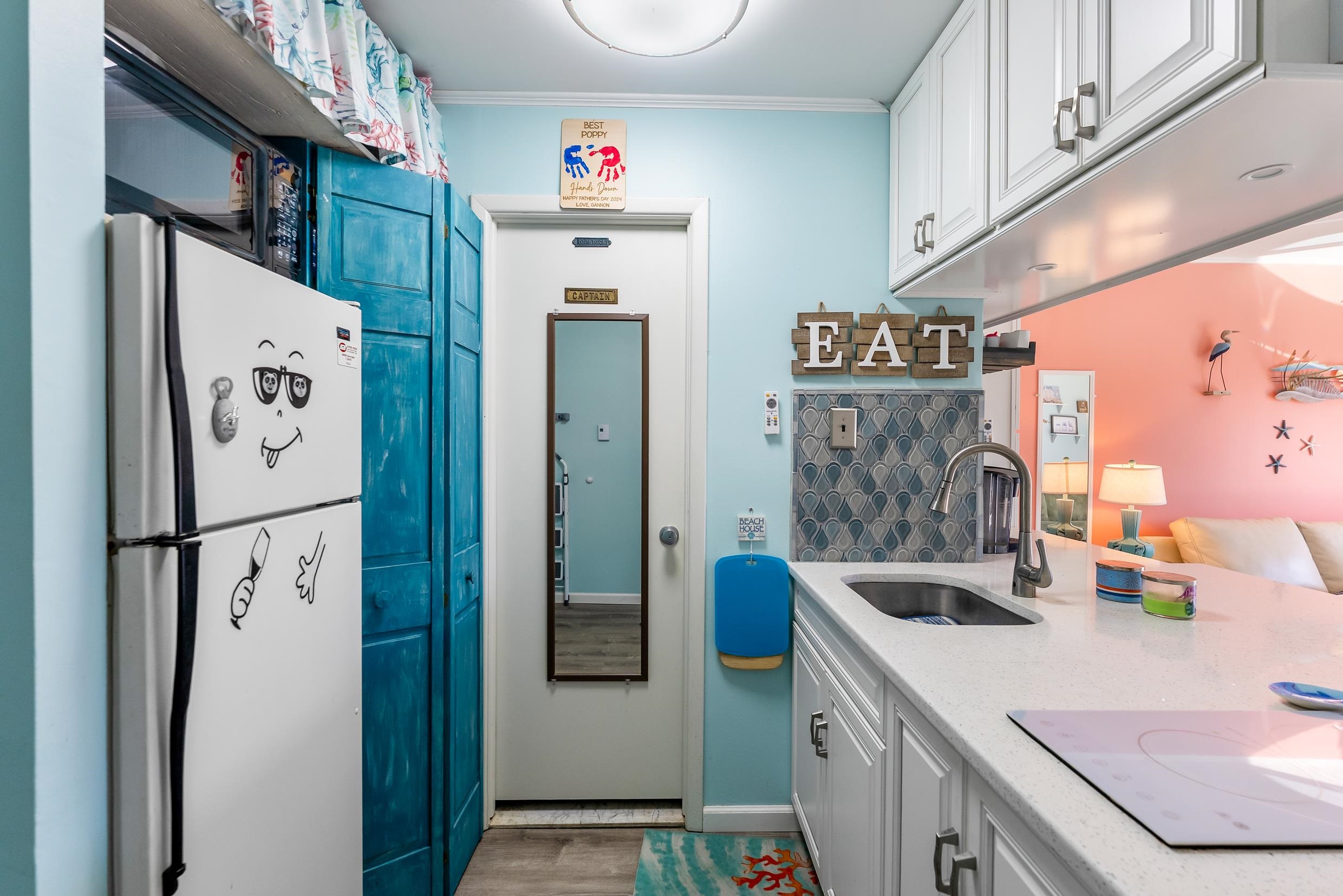 725 Allen Drive - Picture 10