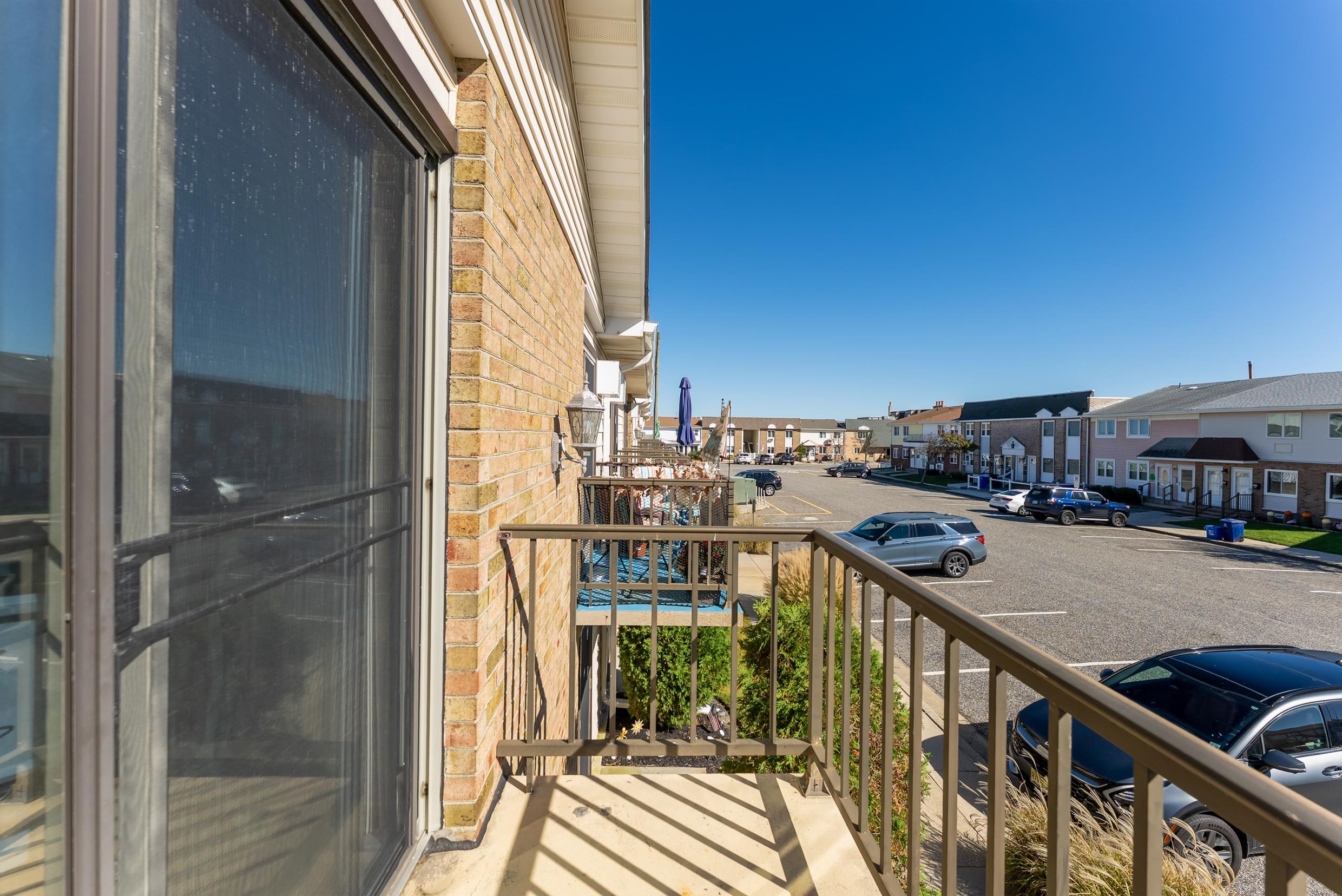 725 Allen Drive - Picture 13