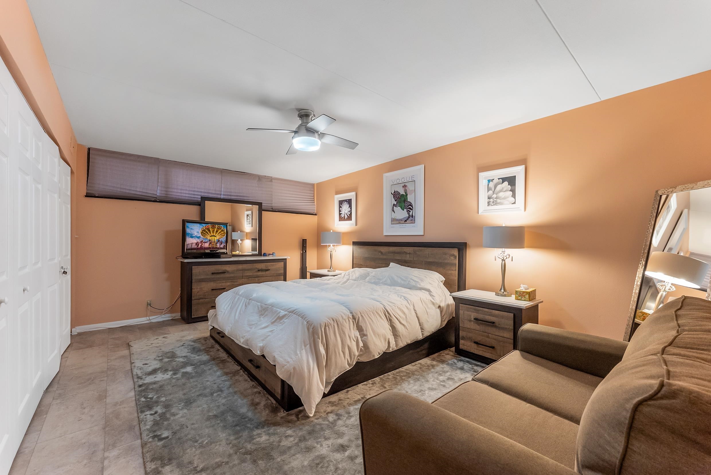 5301 Ocean Avenue - Picture 12