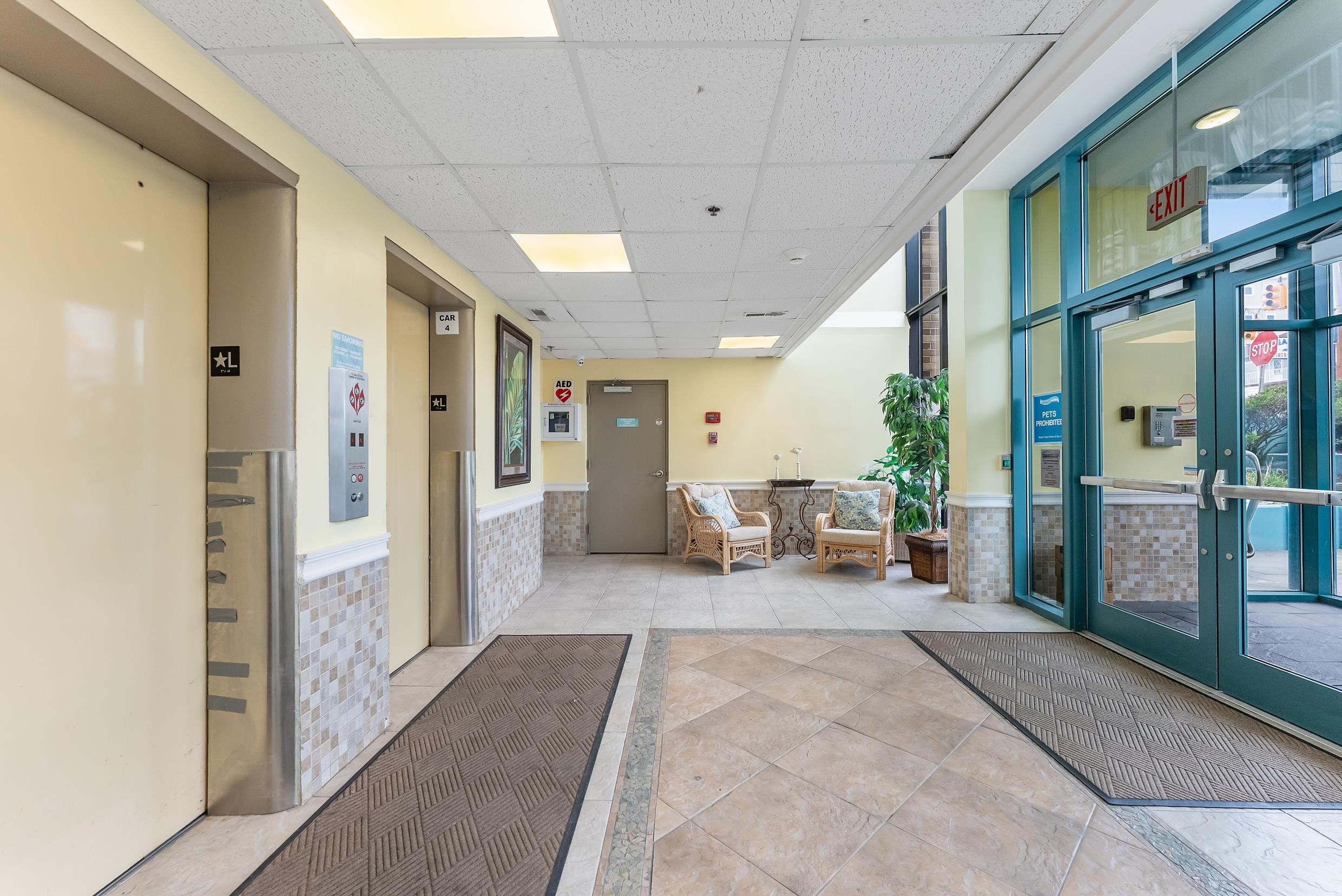 5301 Ocean Avenue - Picture 24