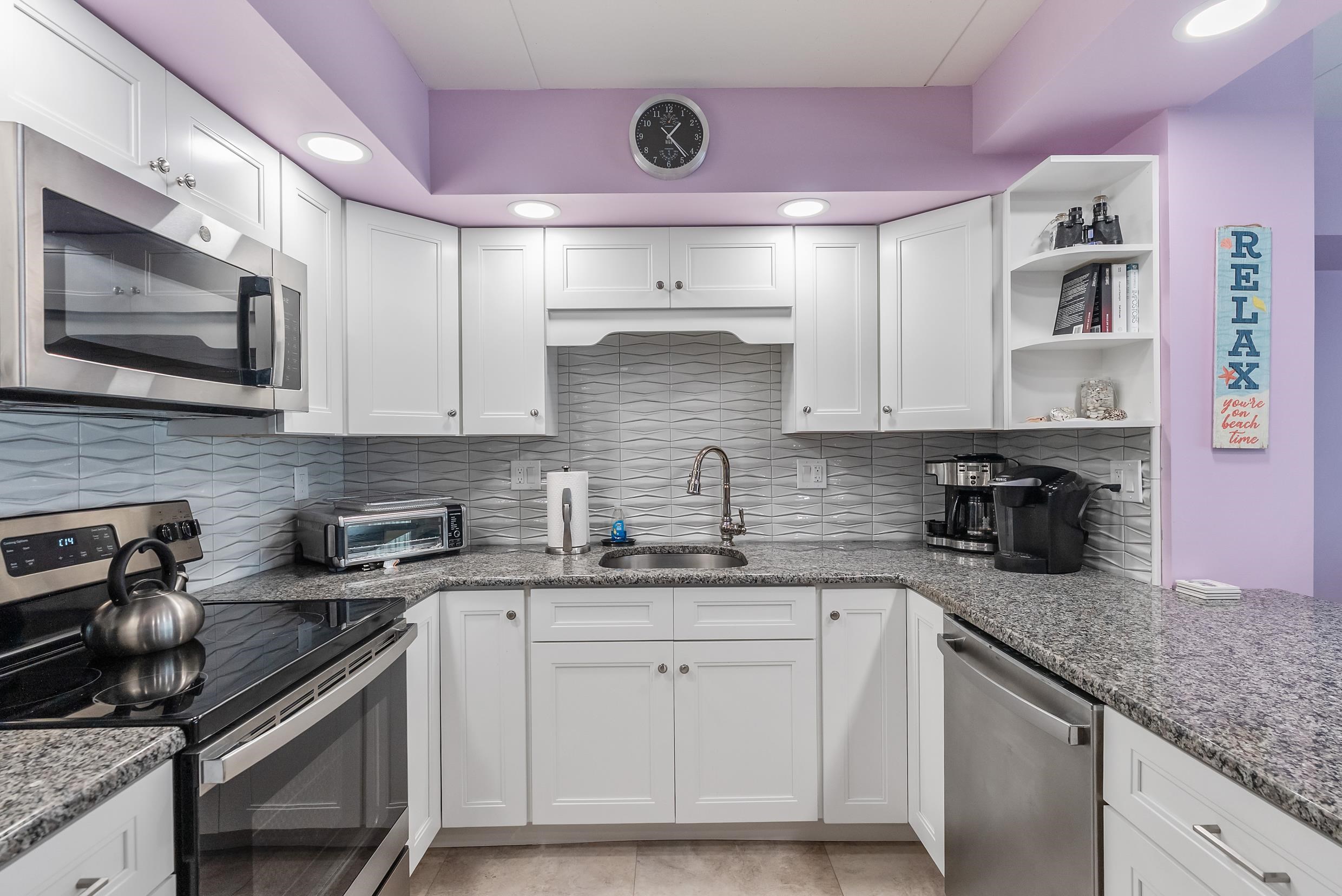 5301 Ocean Avenue - Picture 2