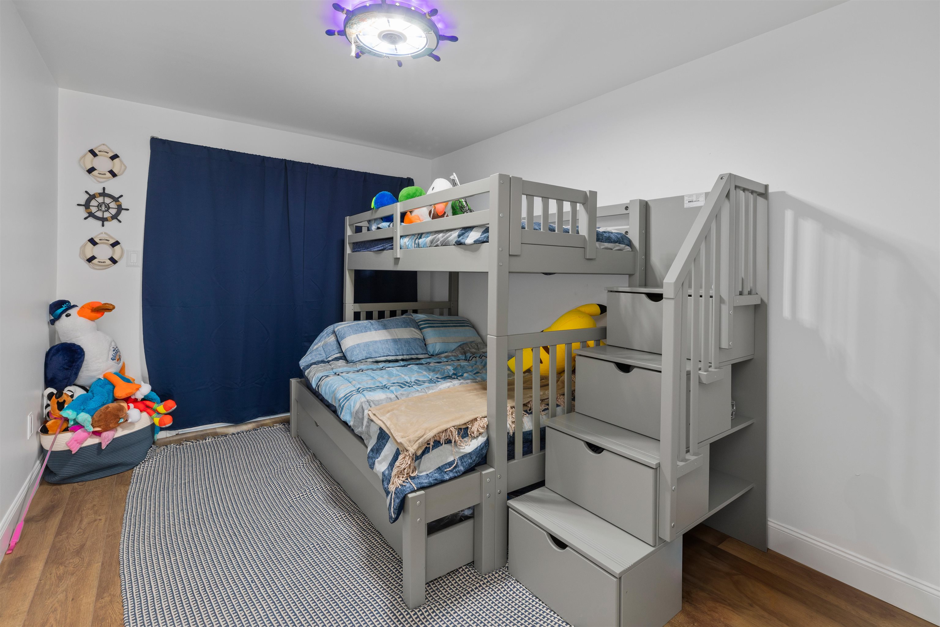 127 E Hand Avenue - Picture 13