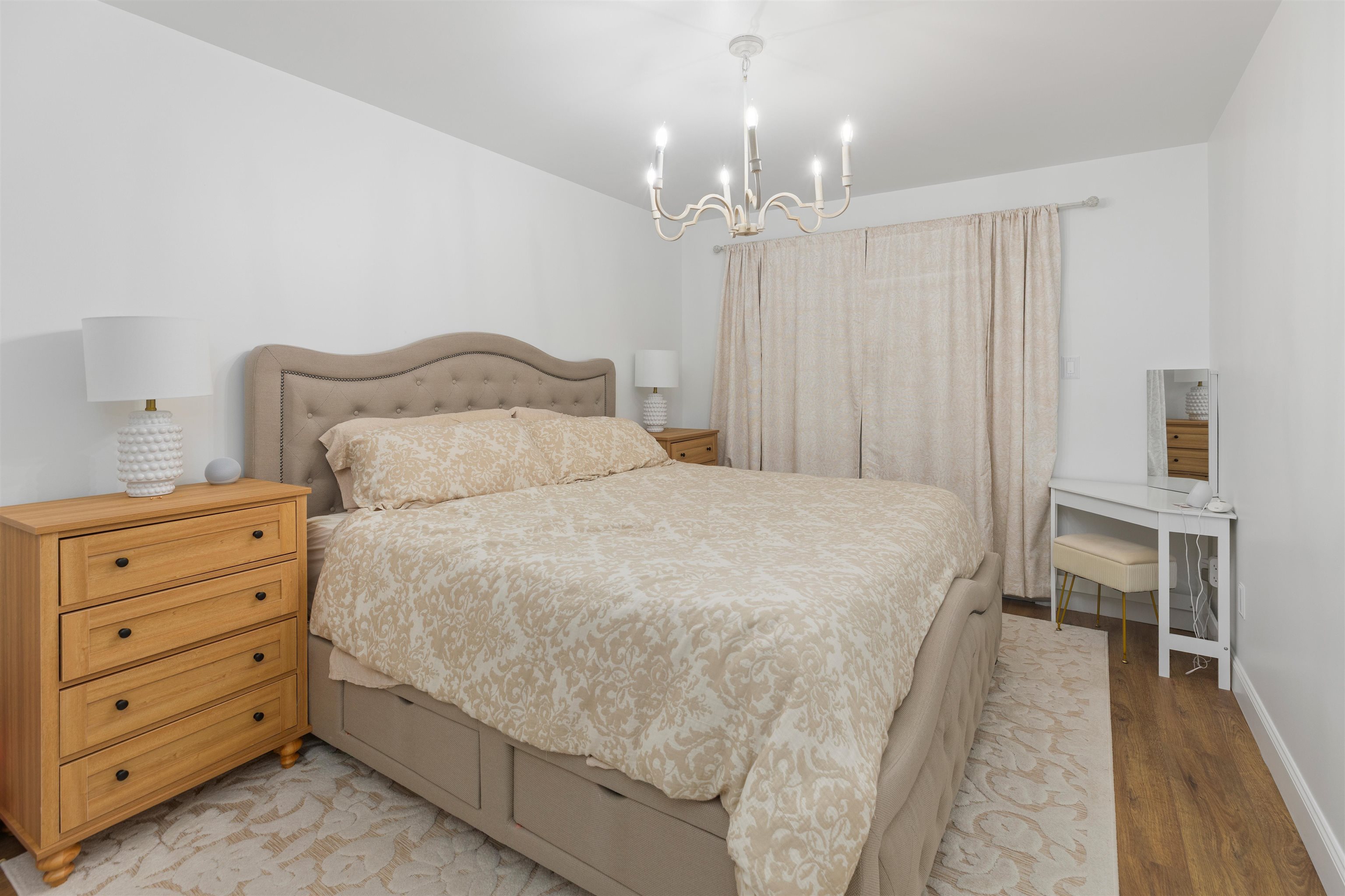 127 E Hand Avenue - Picture 14