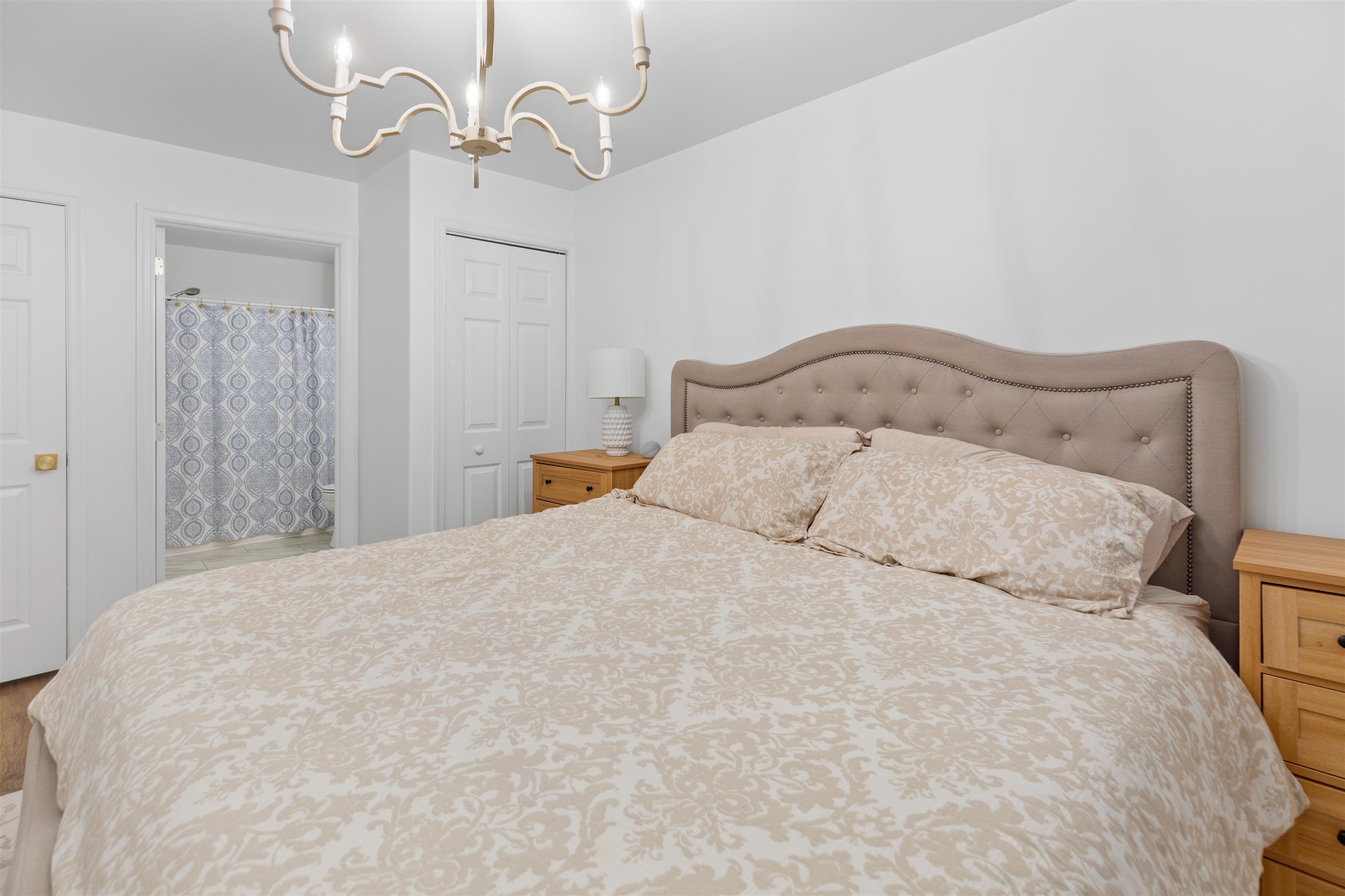 127 E Hand Avenue - Picture 15