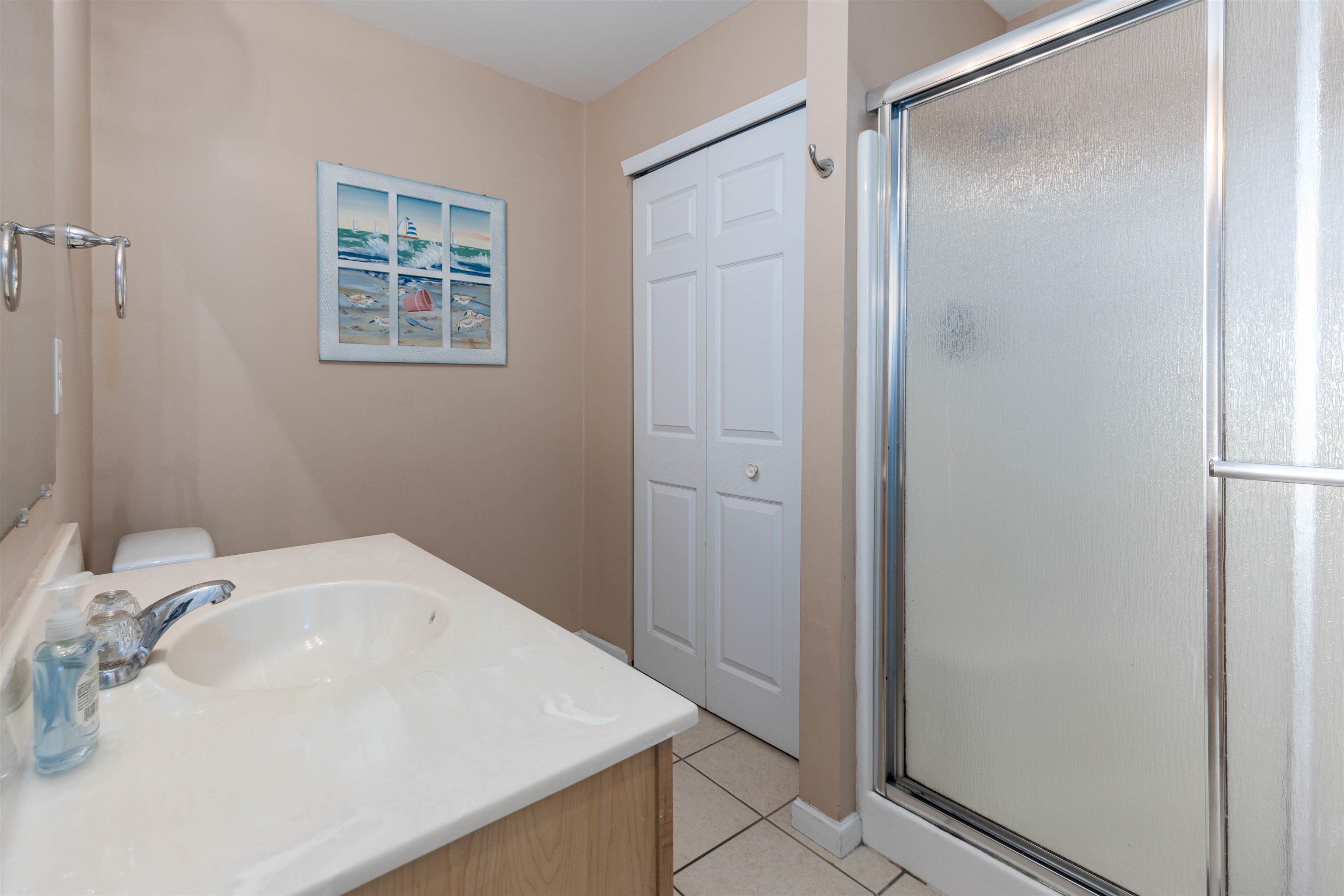 4716 Atlantic Avenue - Picture 16