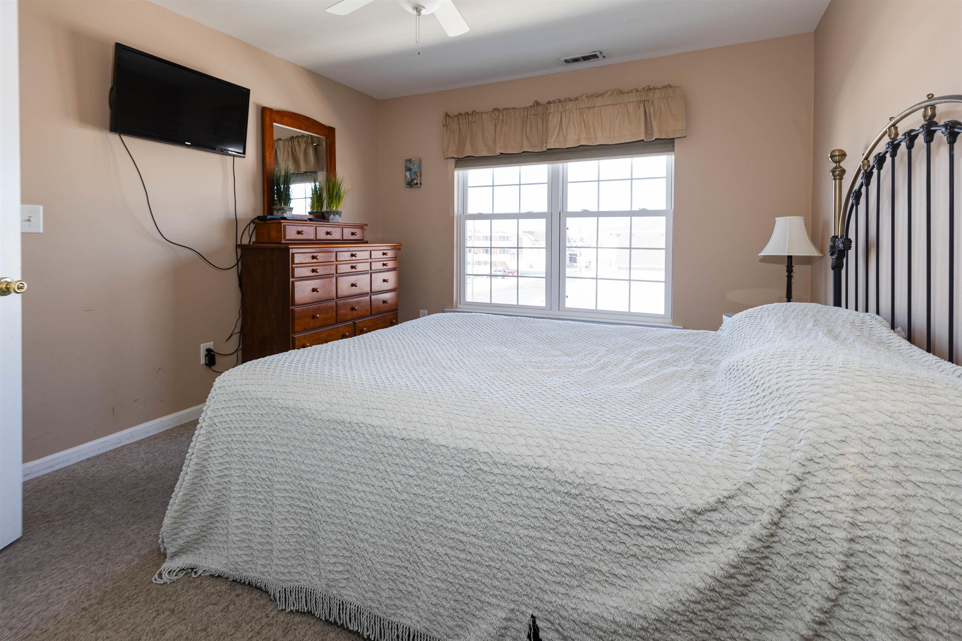 4716 Atlantic Avenue - Picture 20