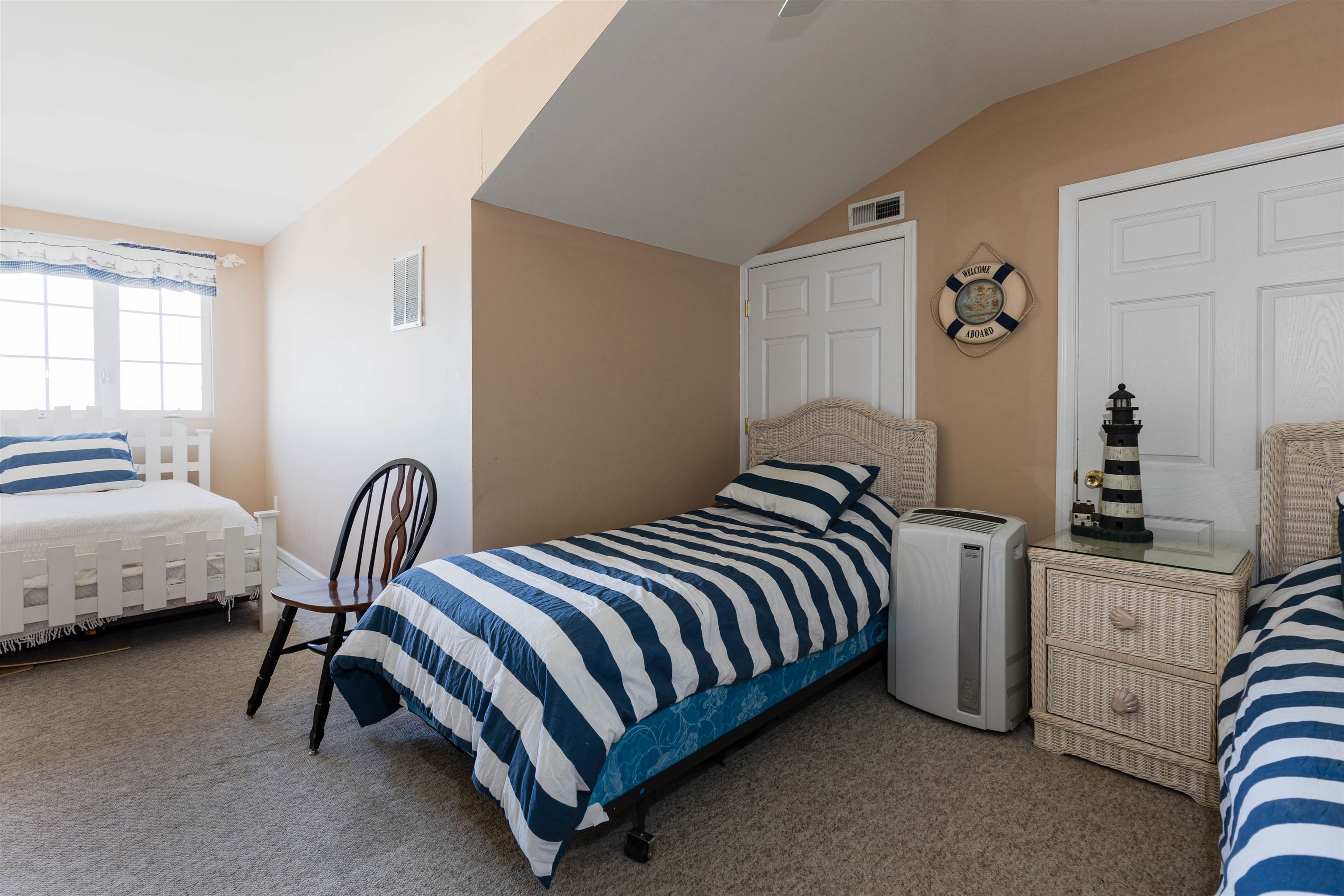 4716 Atlantic Avenue - Picture 27