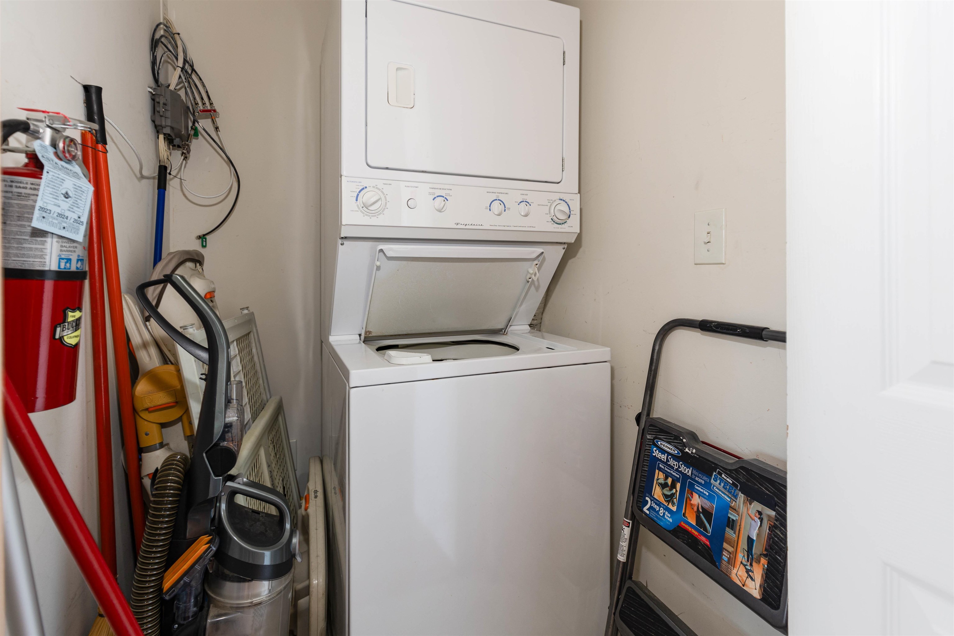 4716 Atlantic Avenue - Picture 28