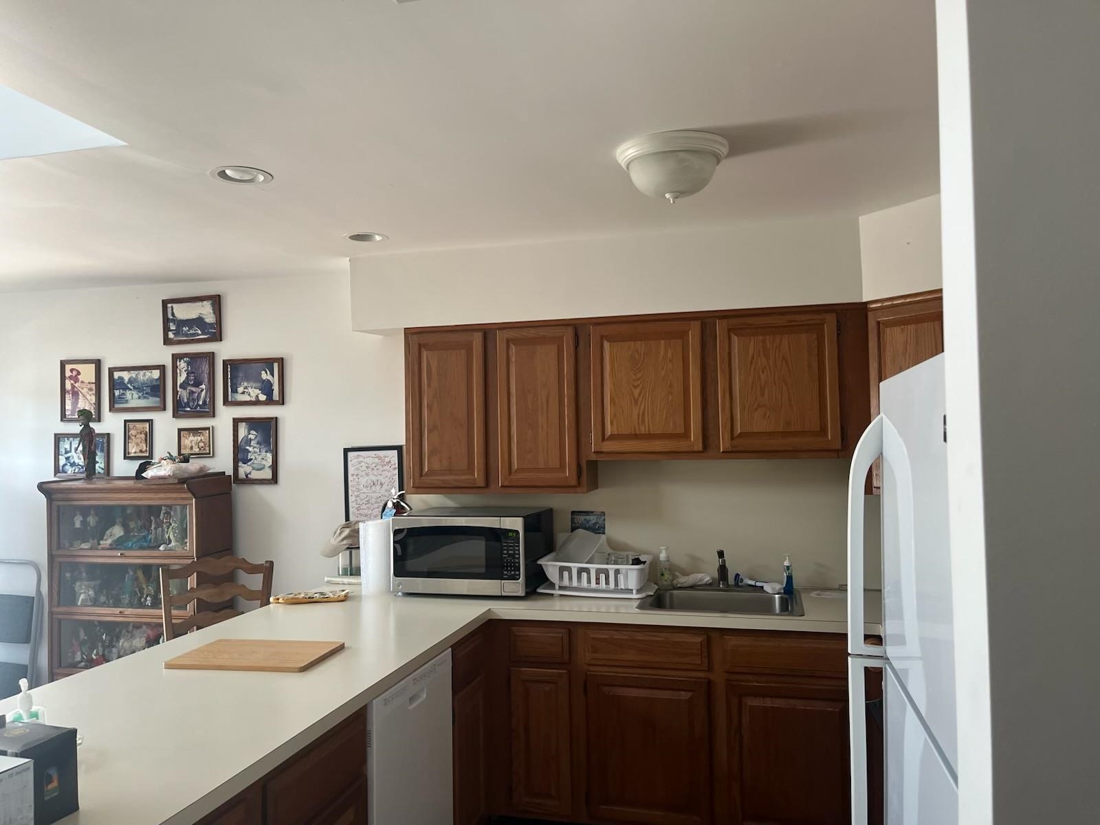 421 W Bennett Avenue - Picture 2