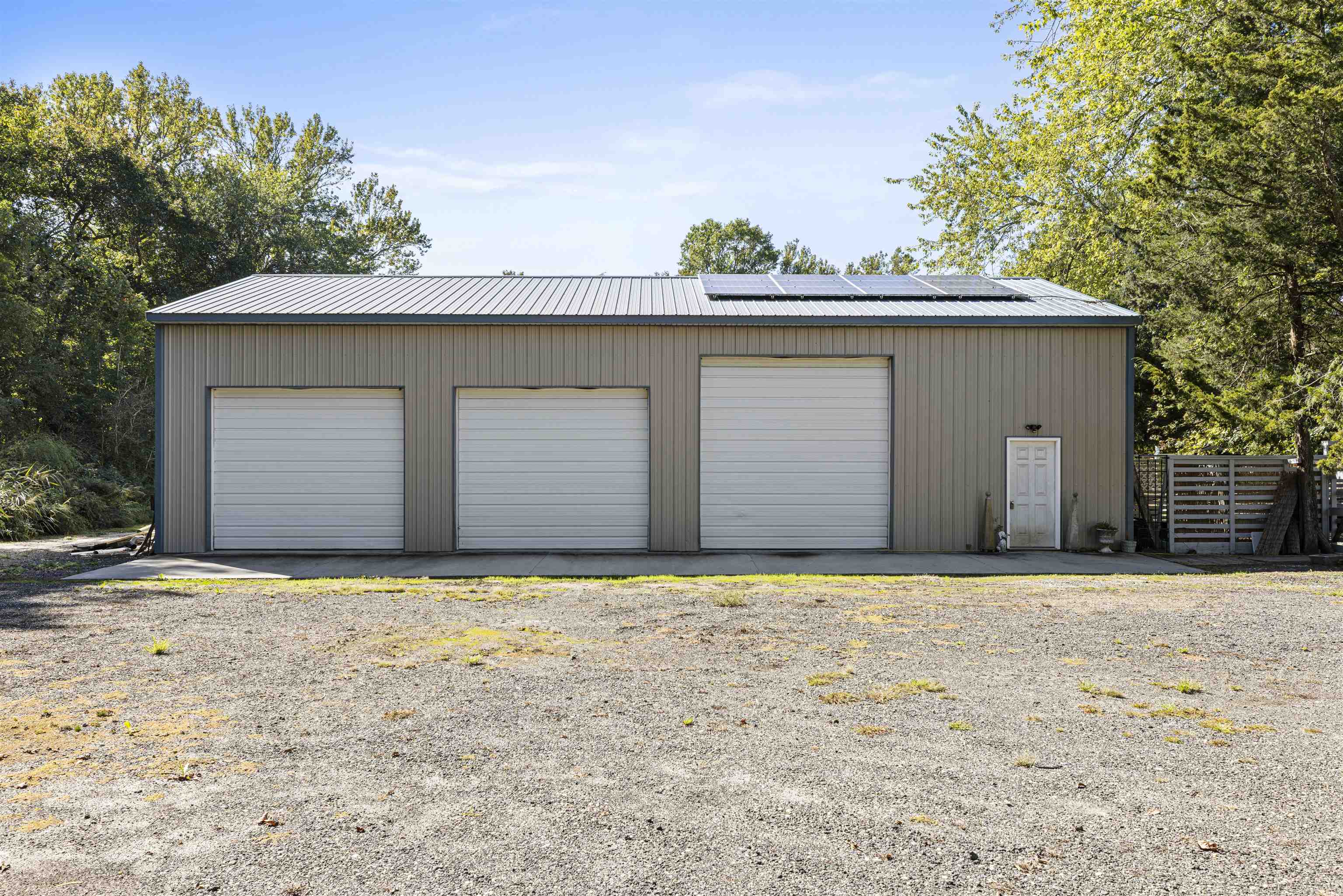 35 Bayshore Road - Picture 38