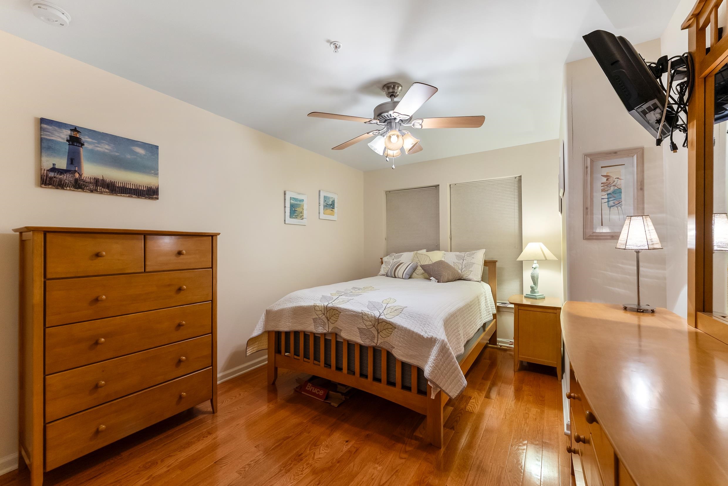 401 E Stockton Road - Picture 15