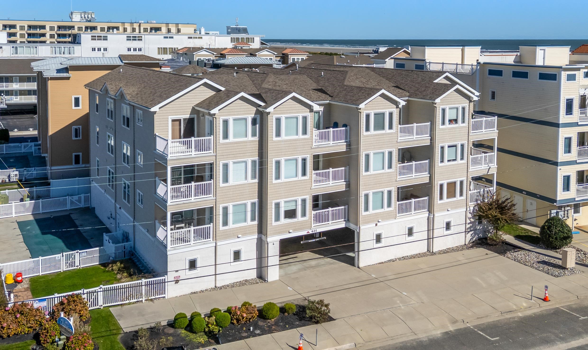 401 E Stockton Road - Picture 23