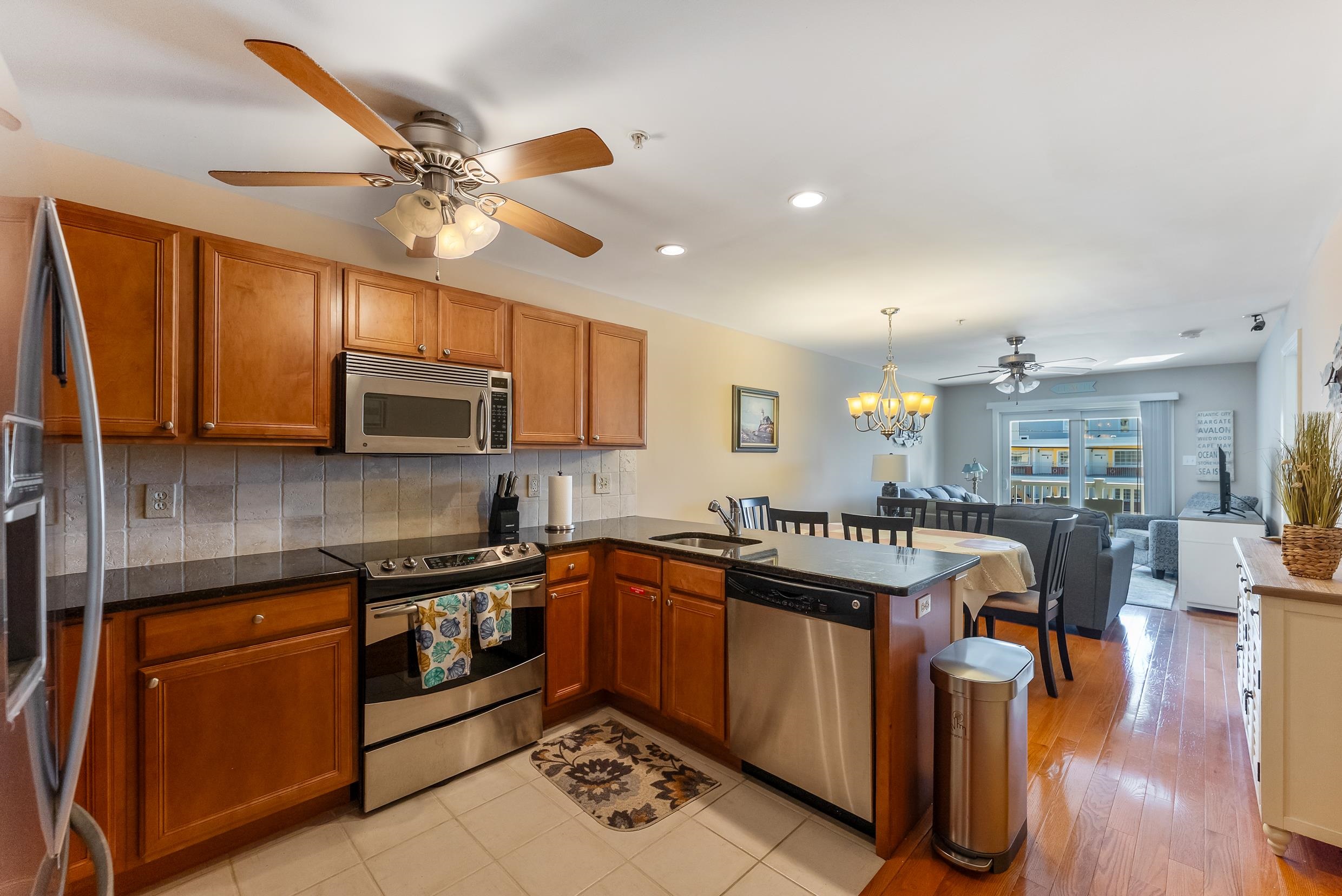 401 E Stockton Road - Picture 5