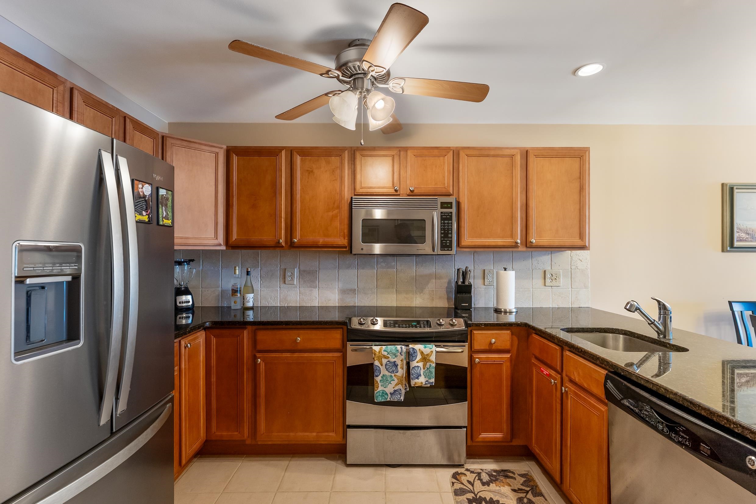 401 E Stockton Road - Picture 6