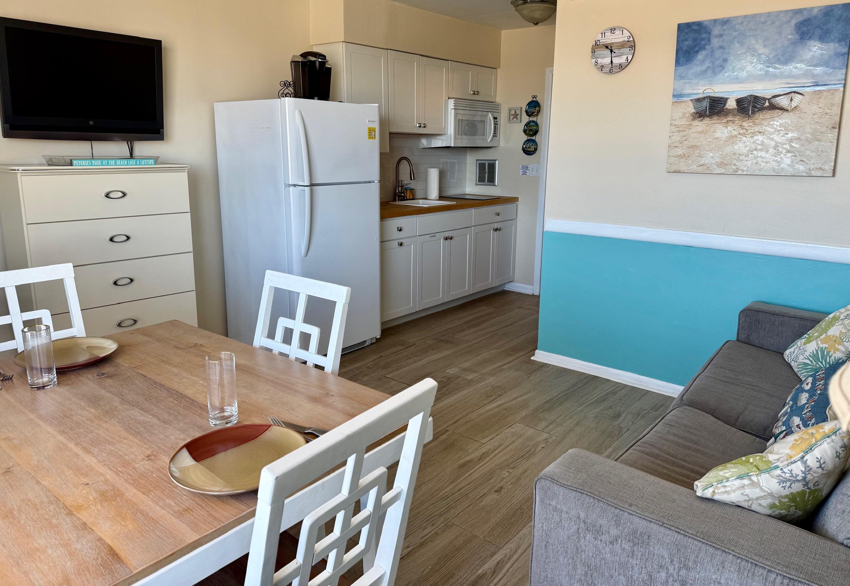 6701 Atlantic Avenue - Picture 2