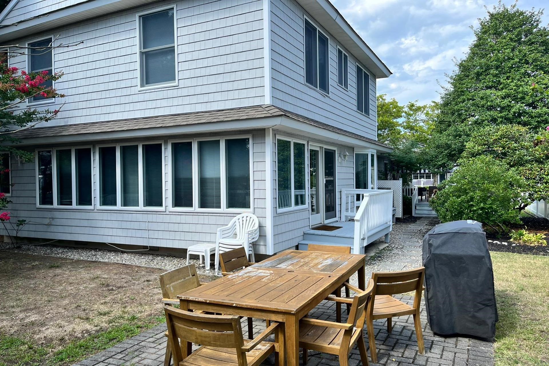76 W 21st Street