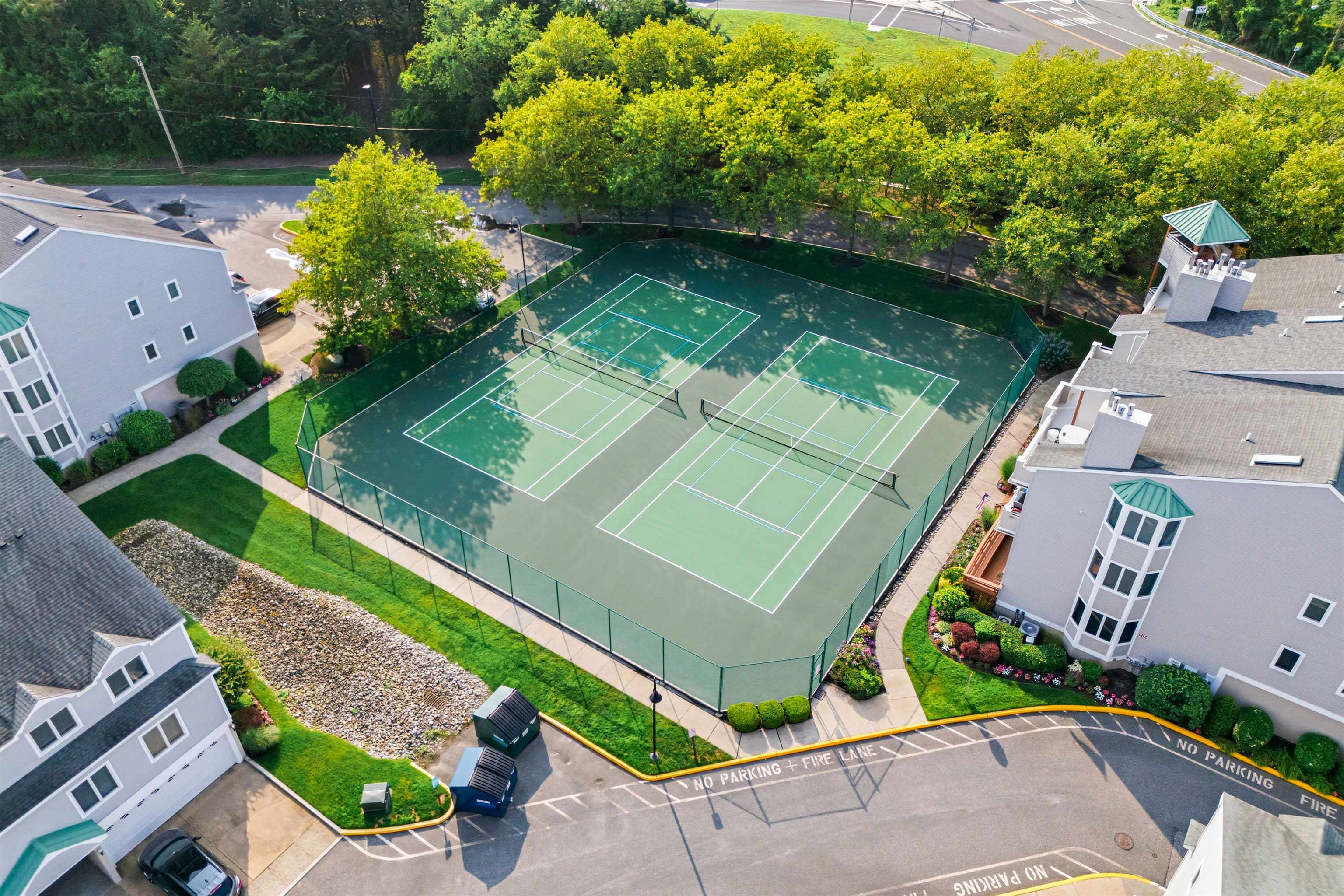 902 Ocean Drive - Picture 40