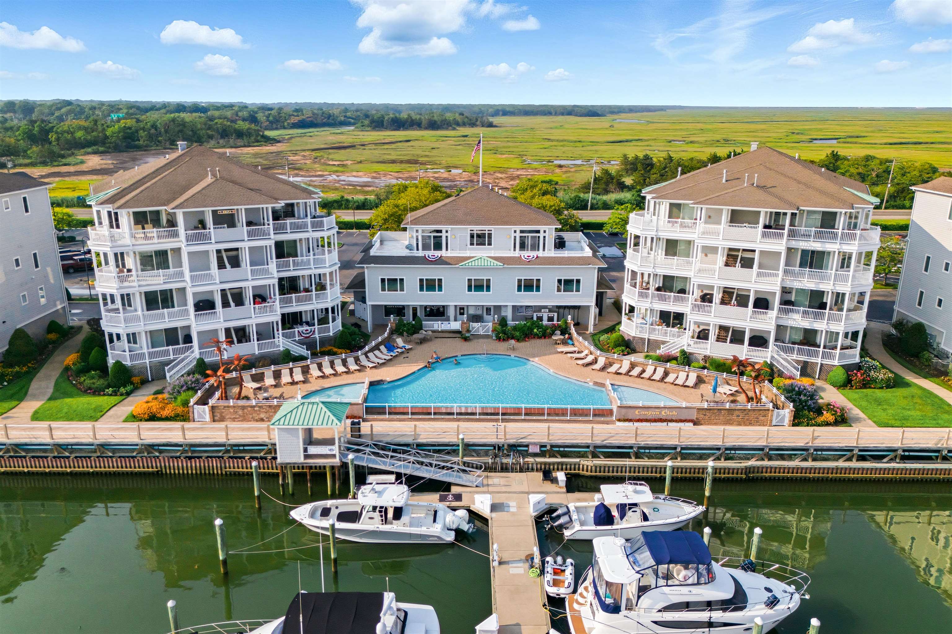 902 Ocean Drive - Picture 42