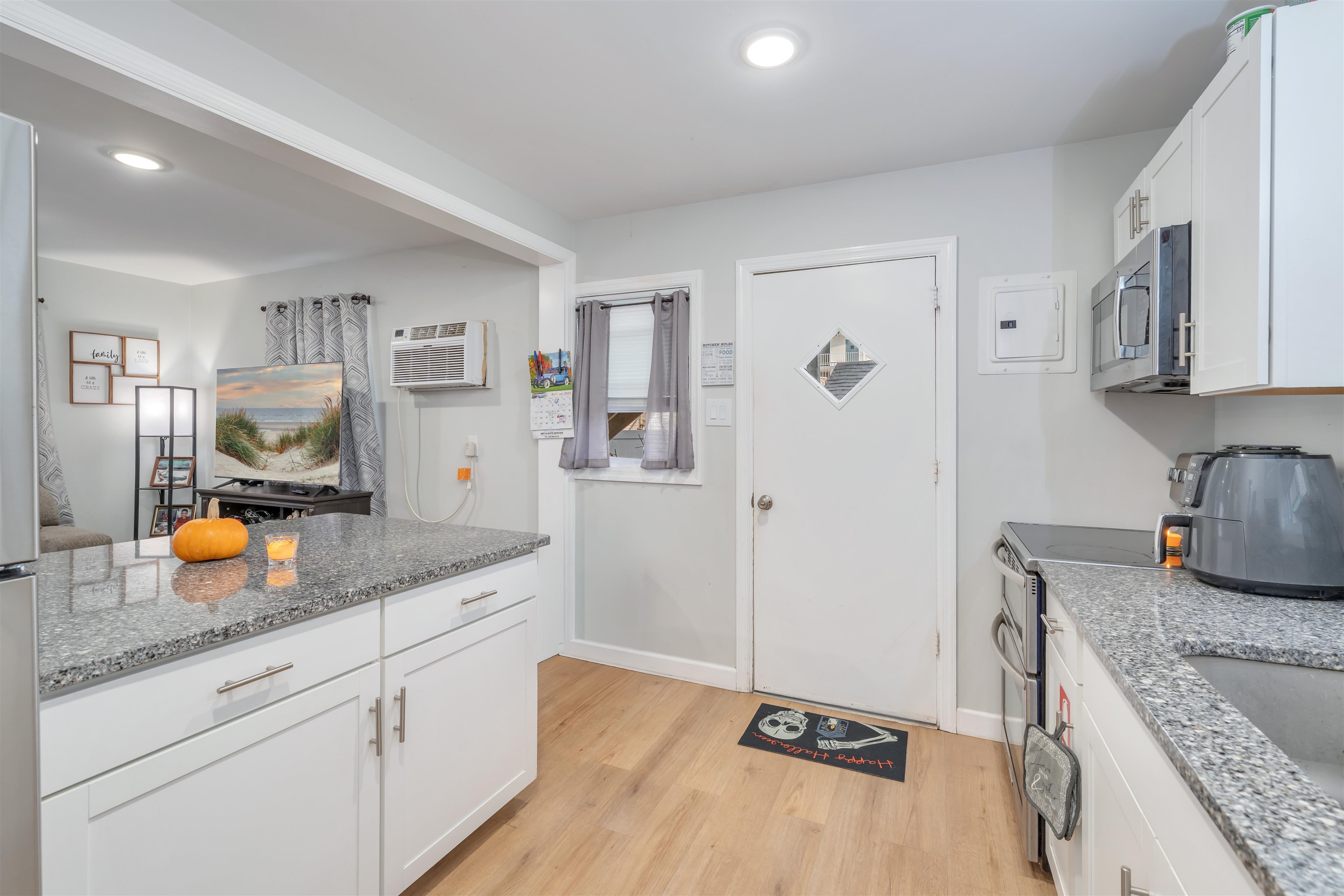 304 E Rio Grande Avenue - Picture 11