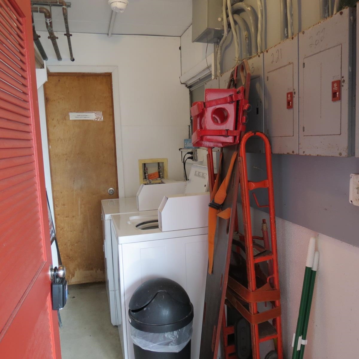 431 E 19th Avenue - Picture 12