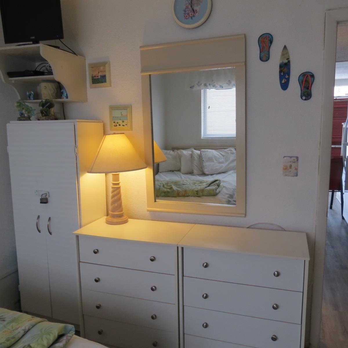 431 E 19th Avenue - Picture 6