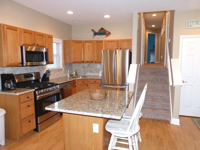 1523 Asbury Avenue - Picture 12