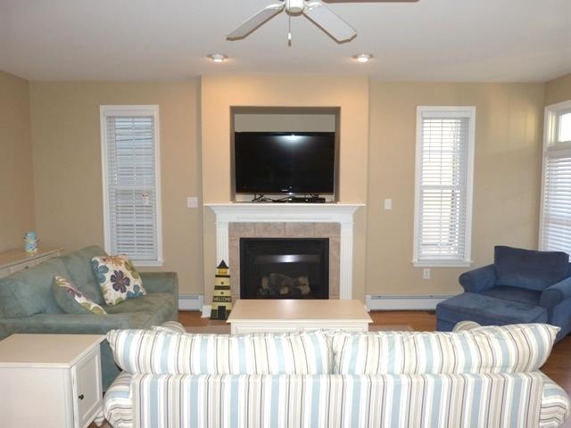 1523 Asbury Avenue - Picture 18