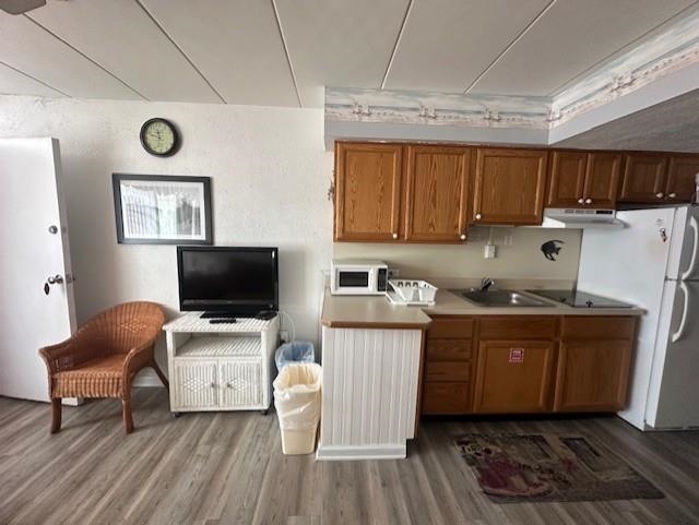 431 E 19th Avenue - Picture 2