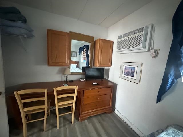 431 E 19th Avenue - Picture 4